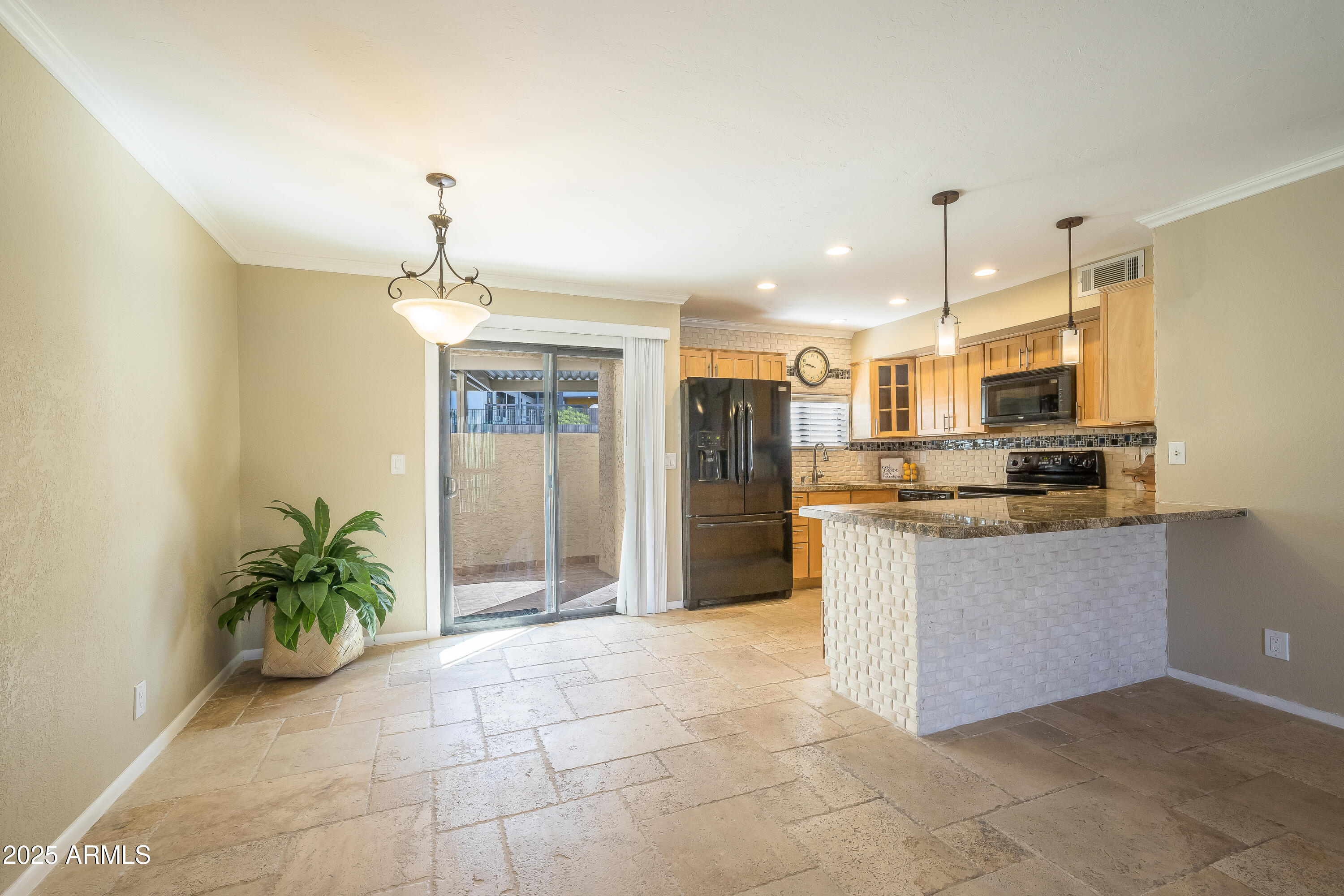 1401 E PUGET Avenue, 24