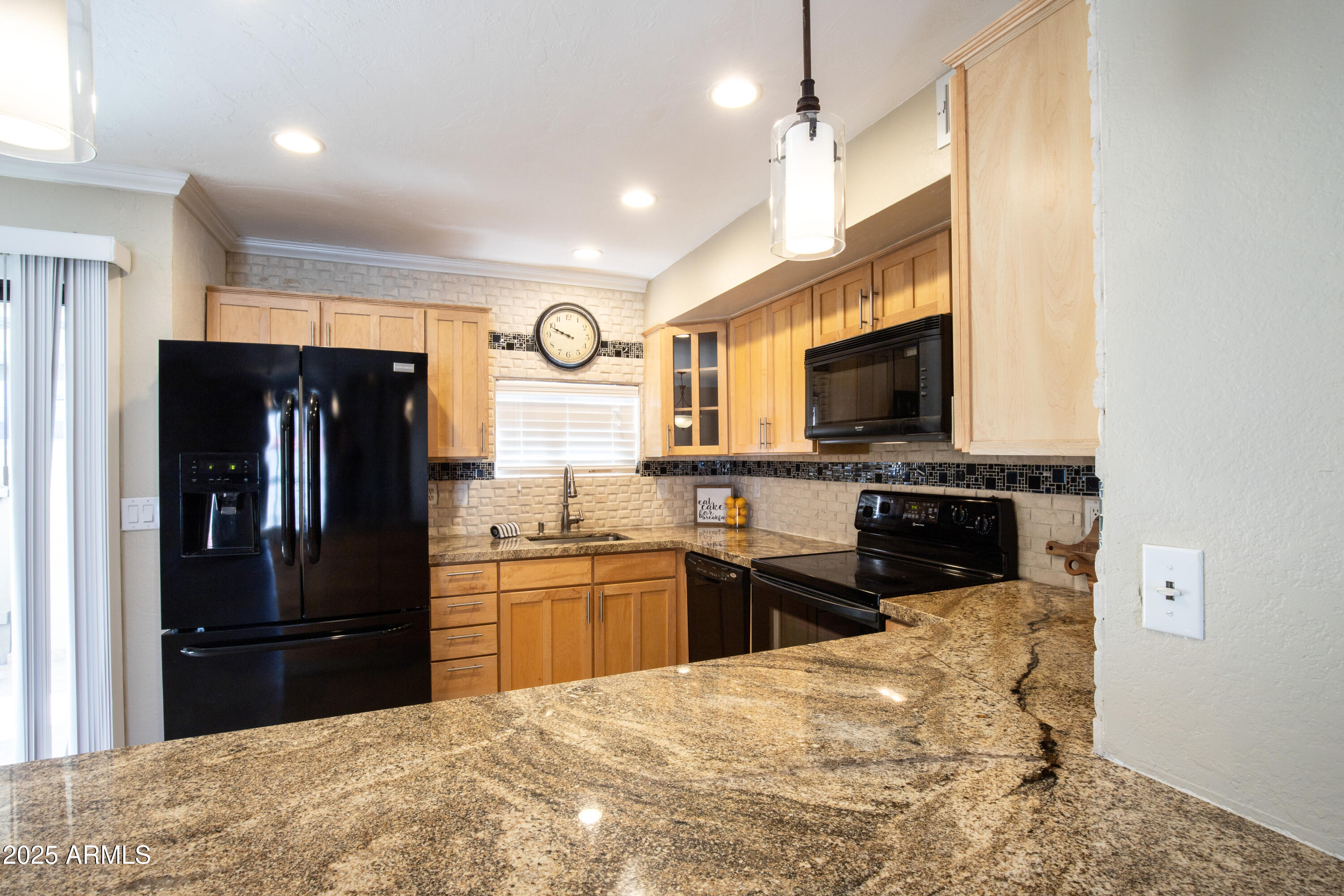 1401 E PUGET Avenue, 24