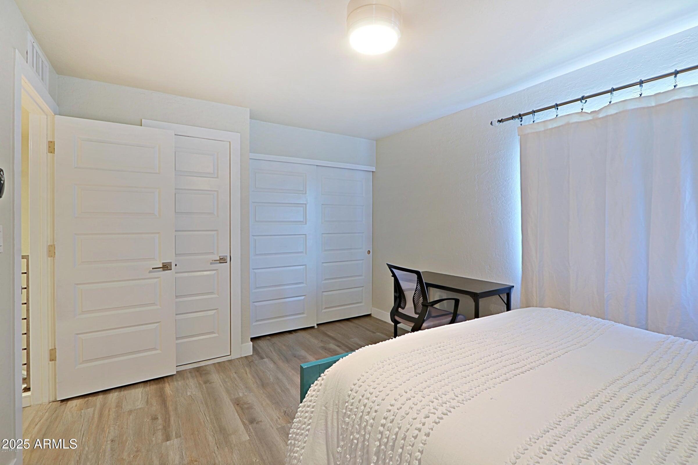4600 N 68TH Street, 351
