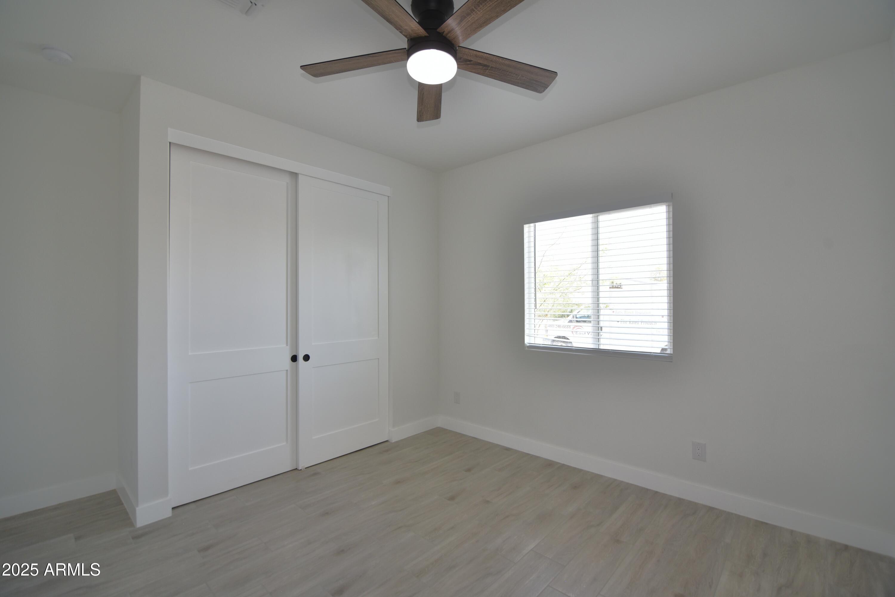 2790 W CHOLLA Street