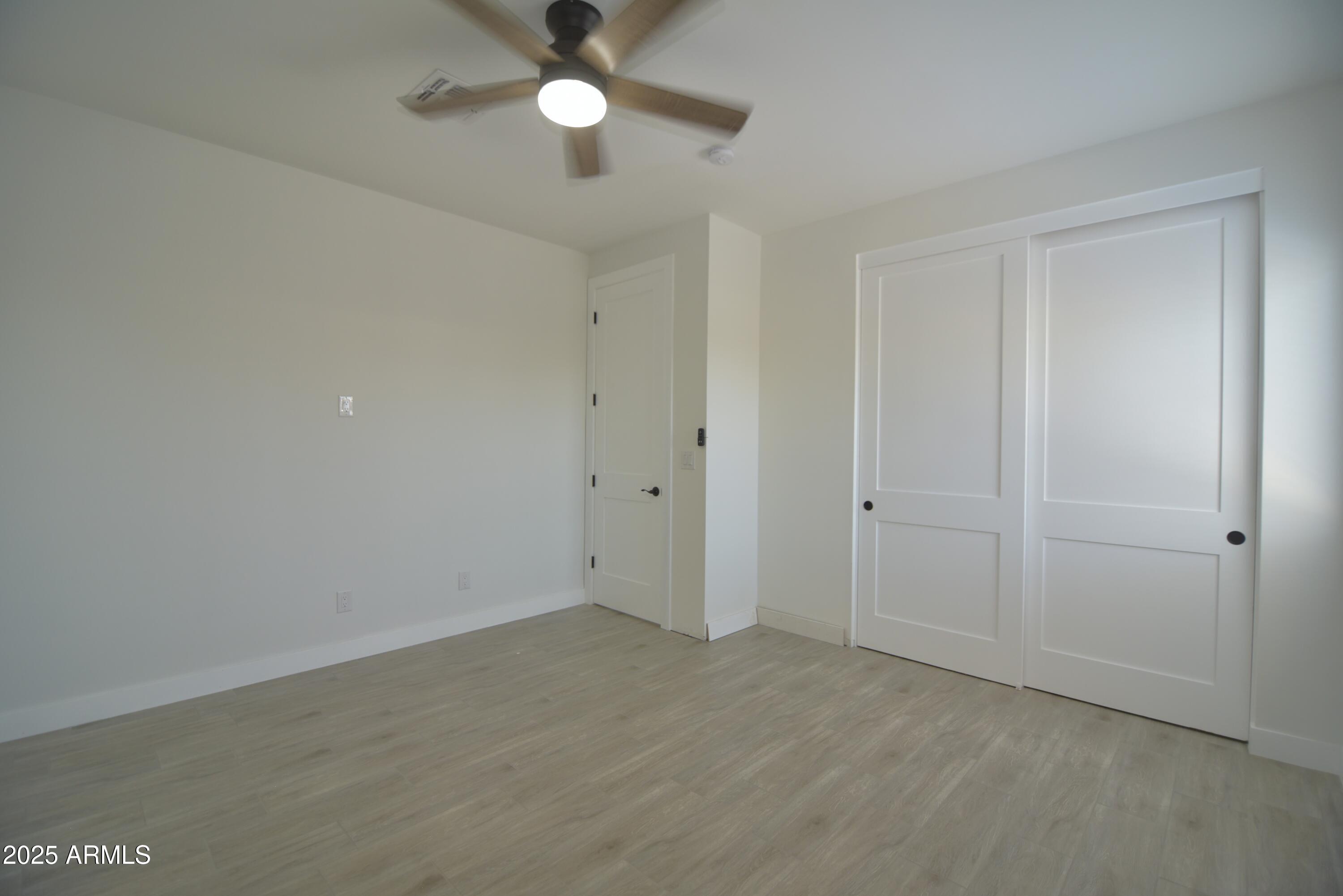 2790 W CHOLLA Street