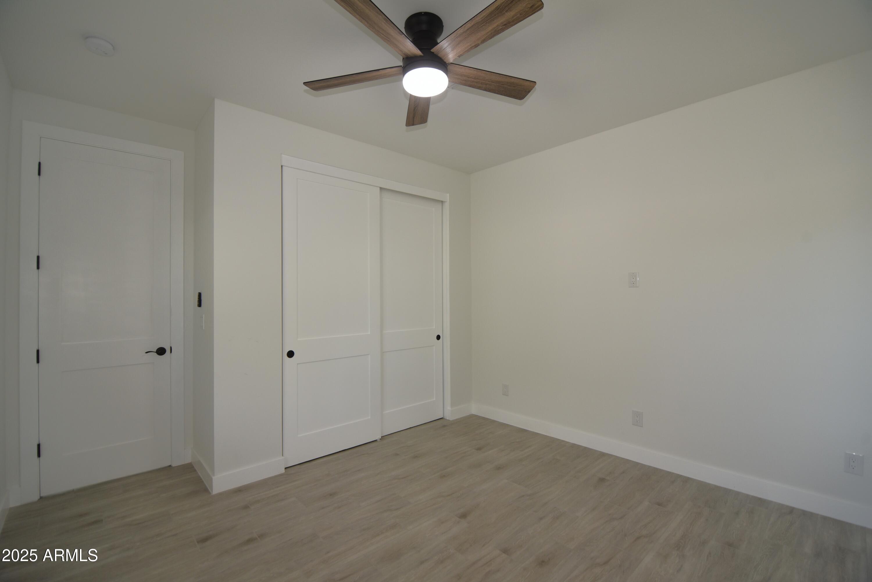 2790 W CHOLLA Street