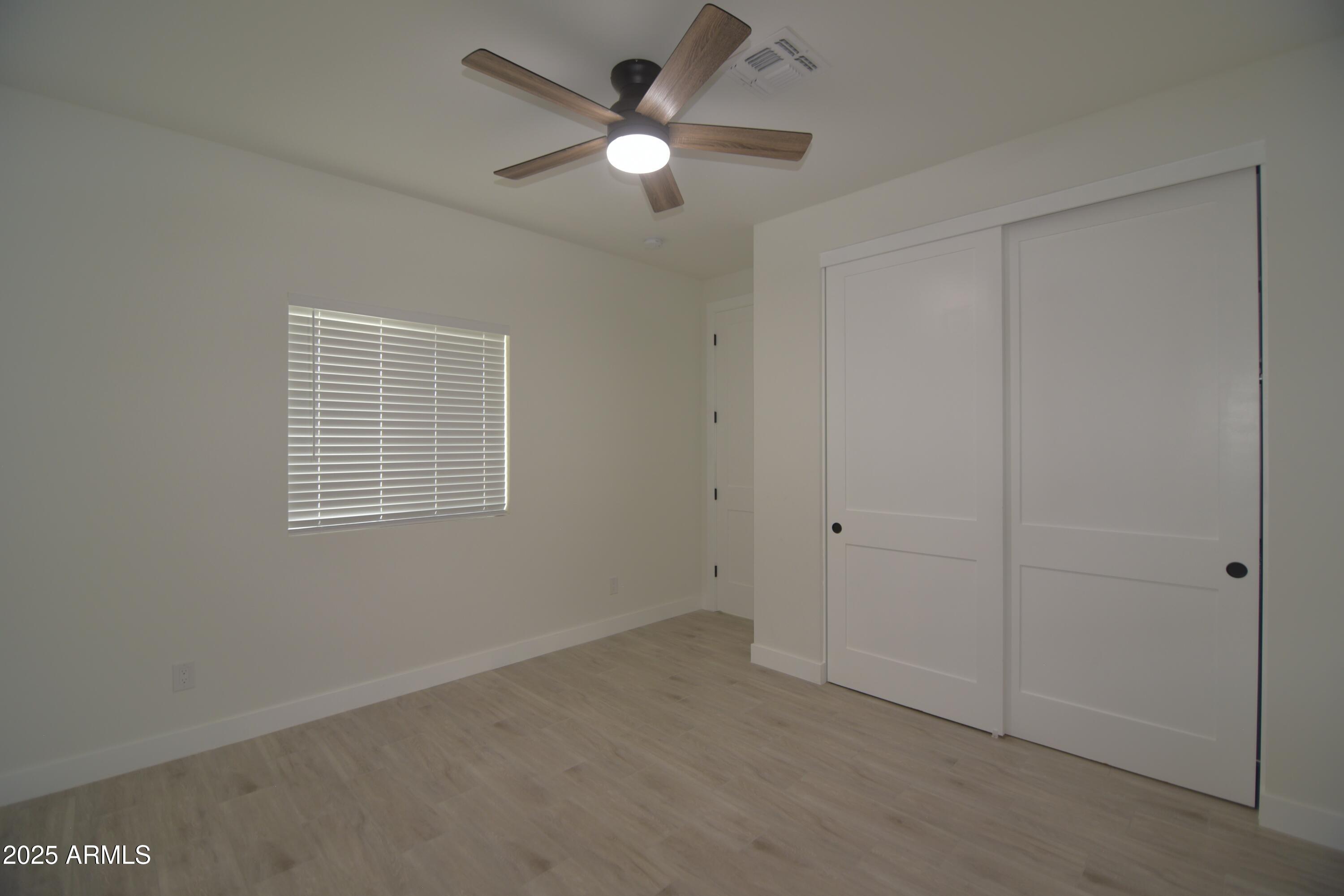 2790 W CHOLLA Street