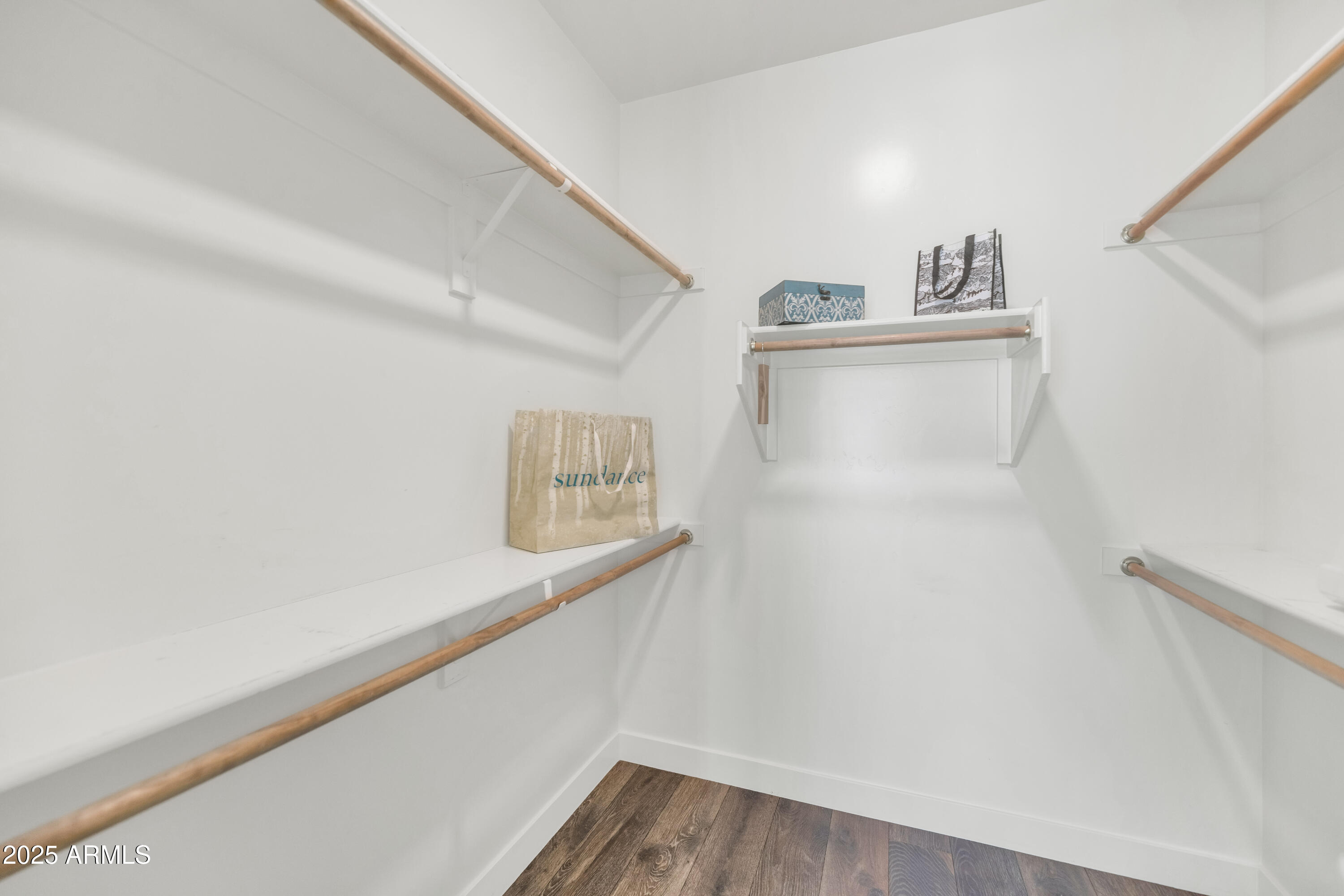 1717 E MORTEN Avenue, 49