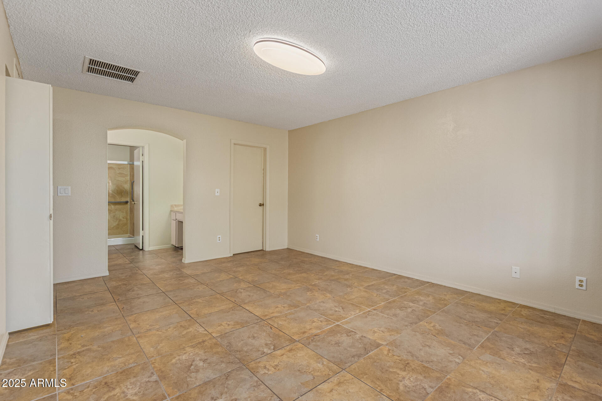 5322 W ORCHID Lane