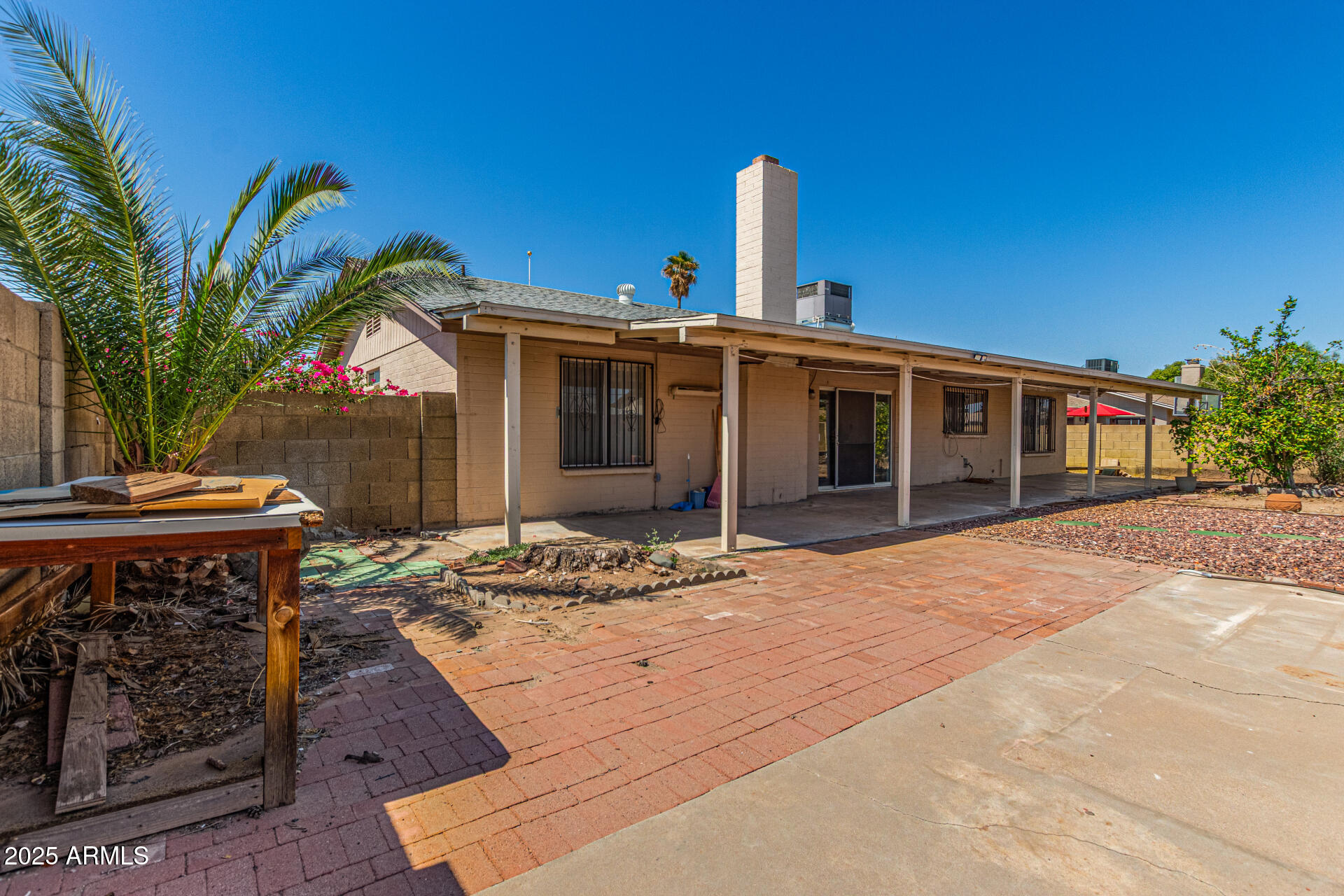 5322 W ORCHID Lane