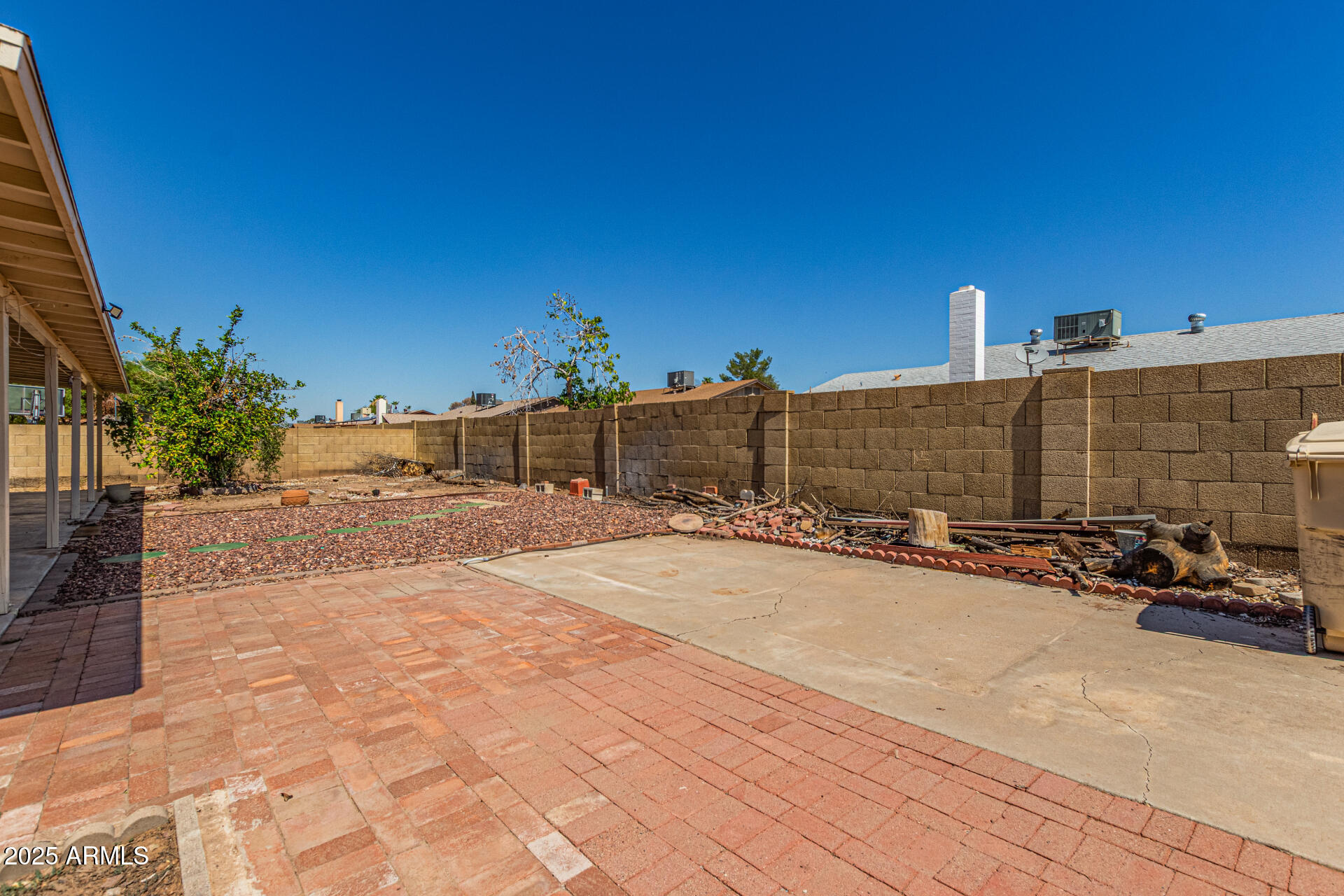5322 W ORCHID Lane