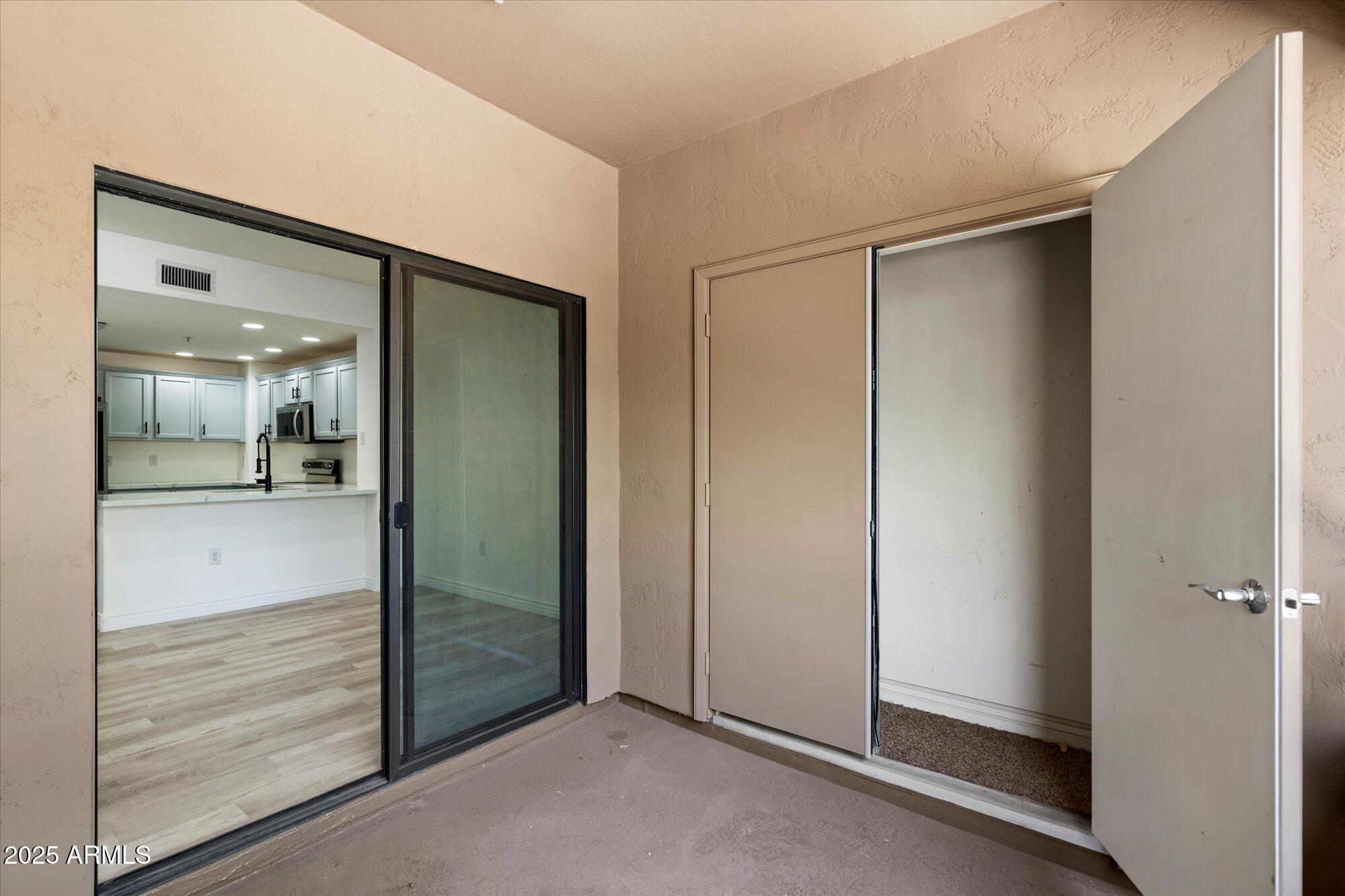 21320 N 56TH Street 2171