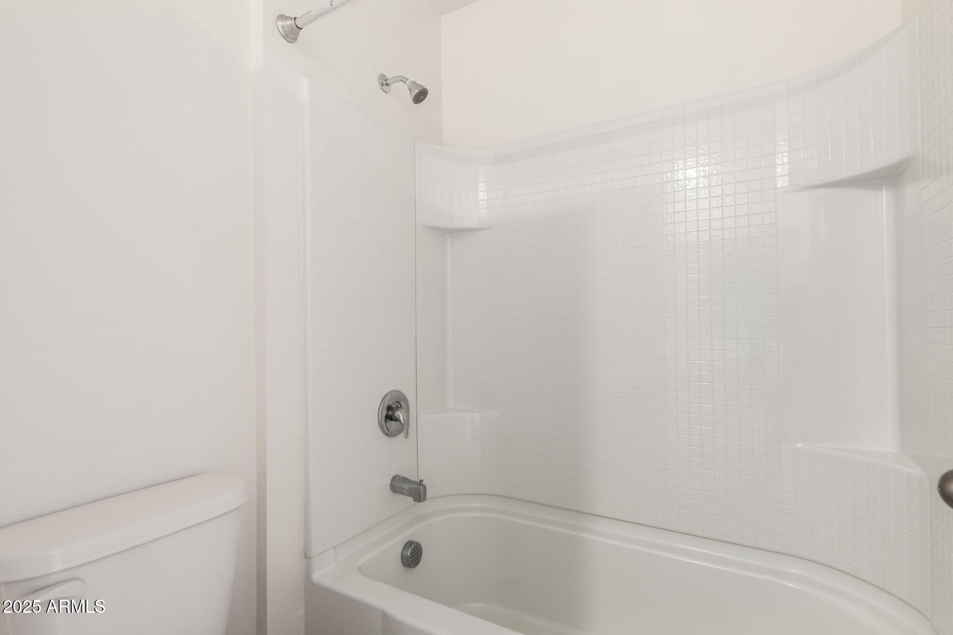 36025 W Santa Clara Avenue