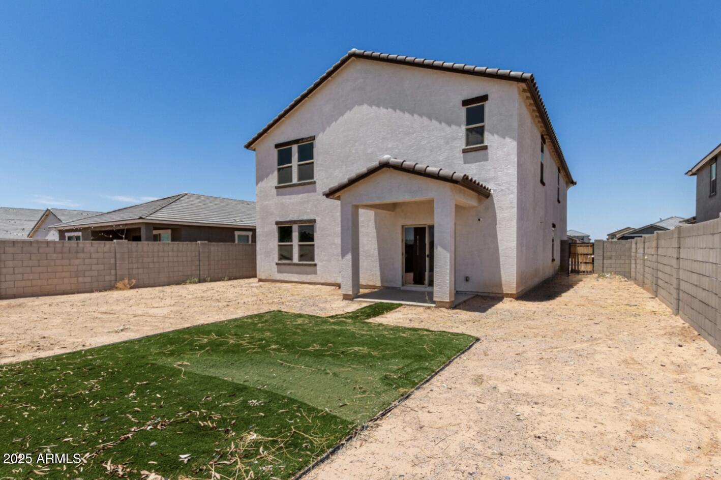 36025 W Santa Clara Avenue