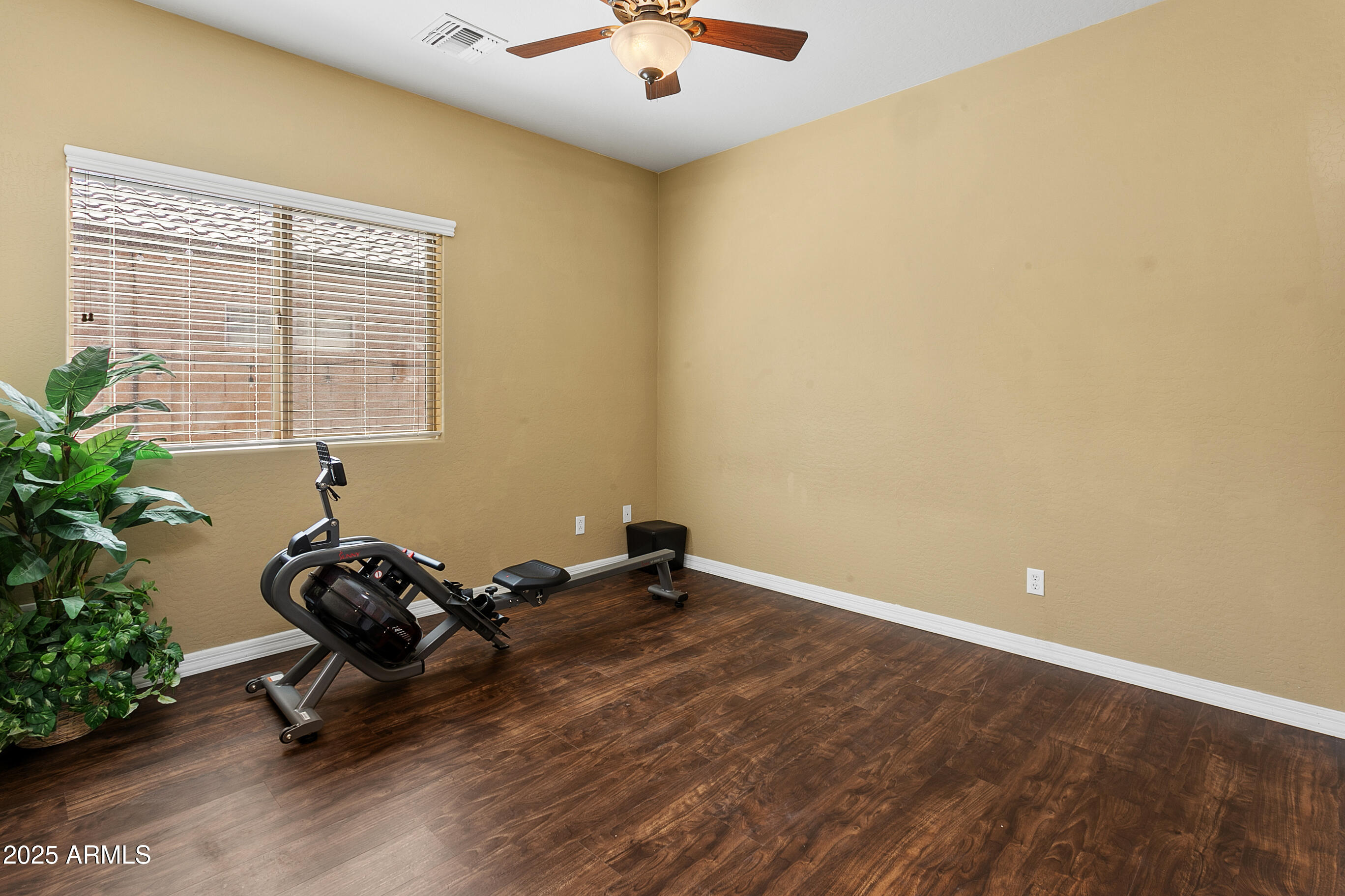 10851 E Sonrisa Avenue