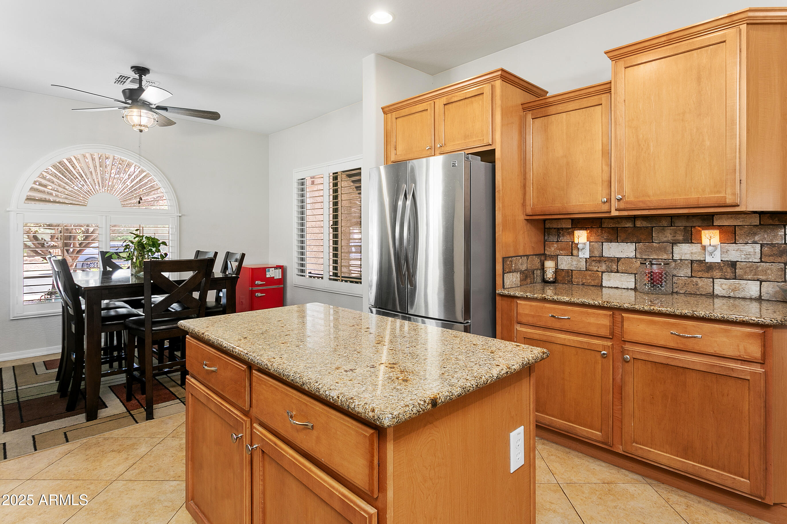 10851 E Sonrisa Avenue