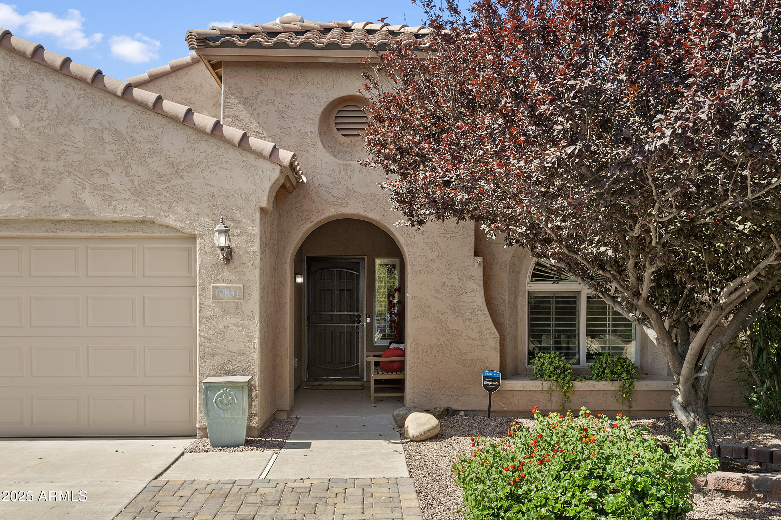 10851 E Sonrisa Avenue