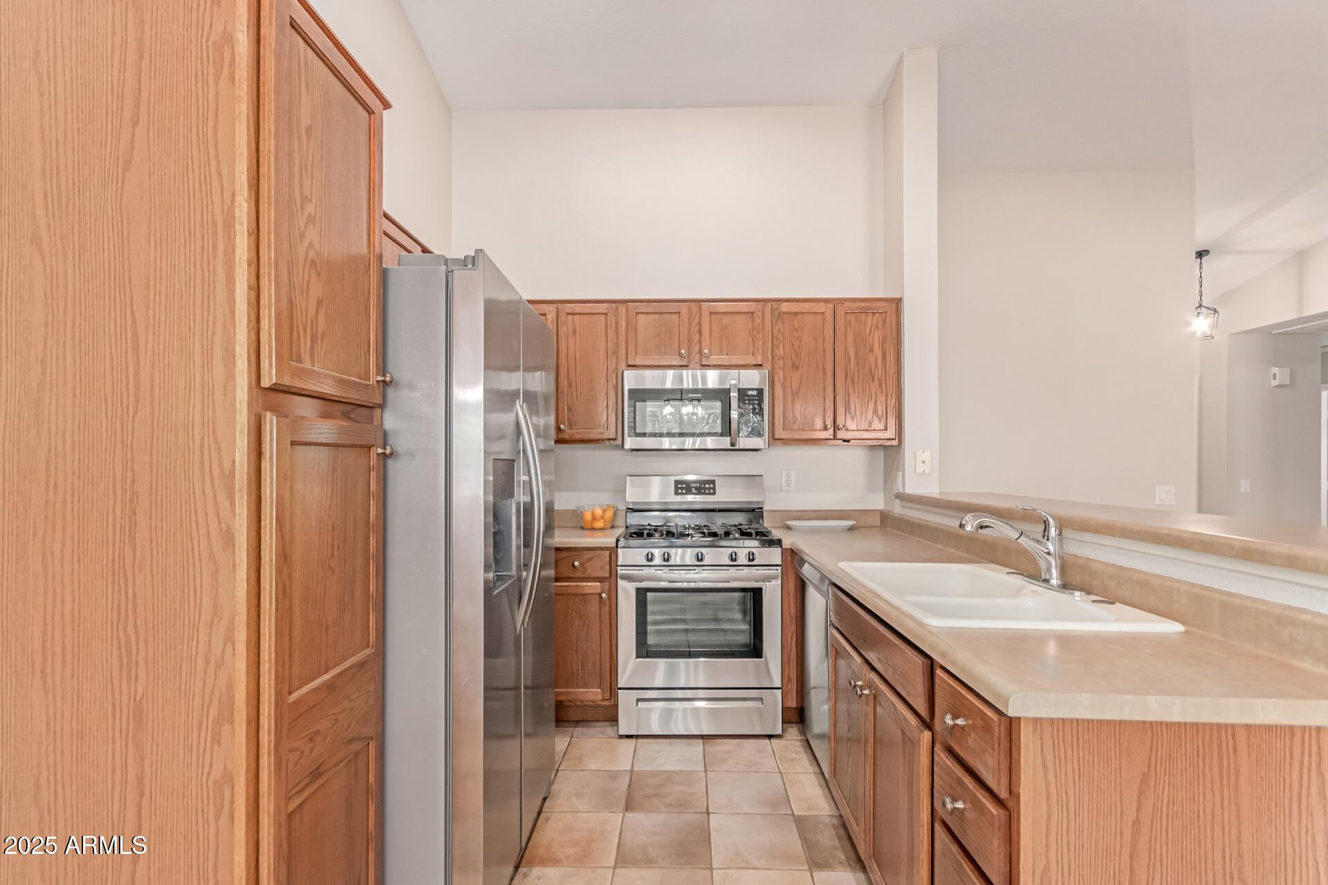 8940 E INDIANA Avenue