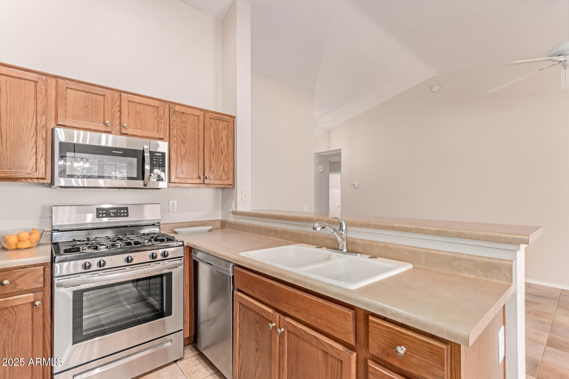 8940 E INDIANA Avenue