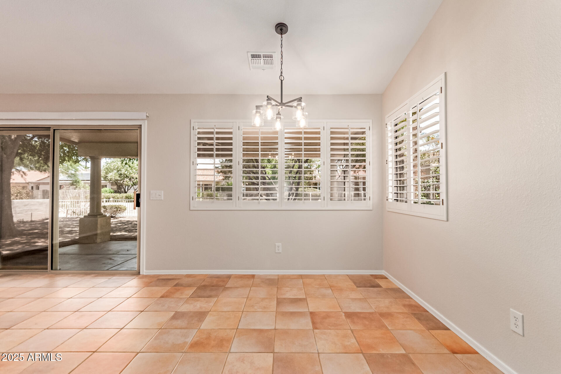 8940 E INDIANA Avenue