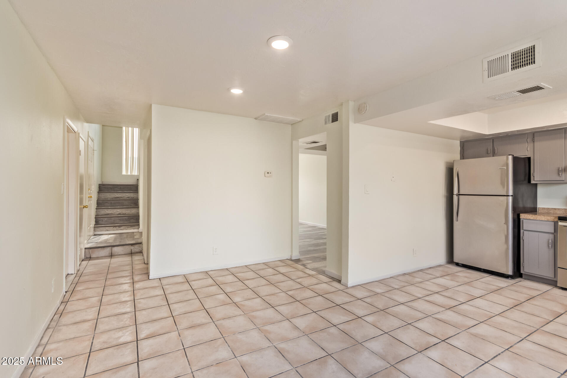 16049 N 25TH Drive