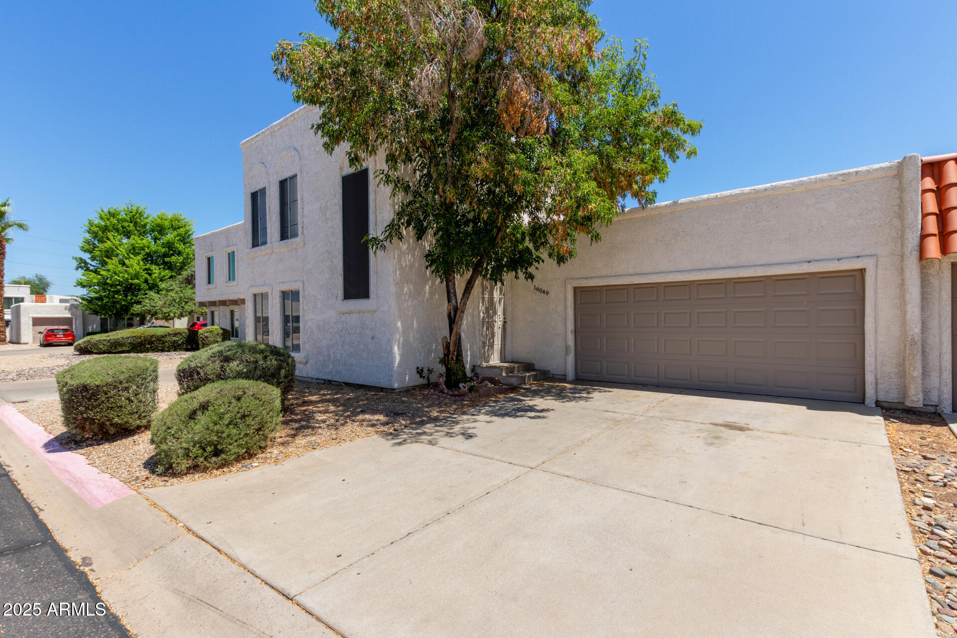 16049 N 25TH Drive
