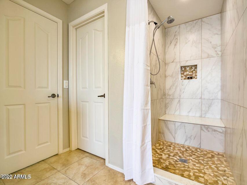 2406 W SIENNA BOUQUET Place