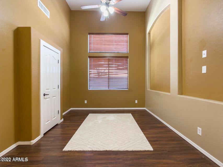 2406 W SIENNA BOUQUET Place