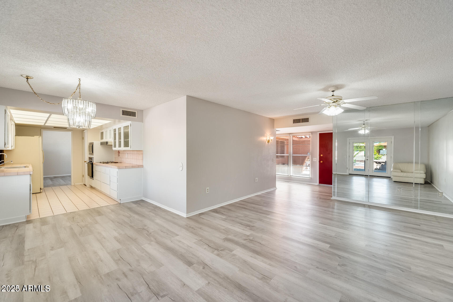 13202 W KODIAK Drive