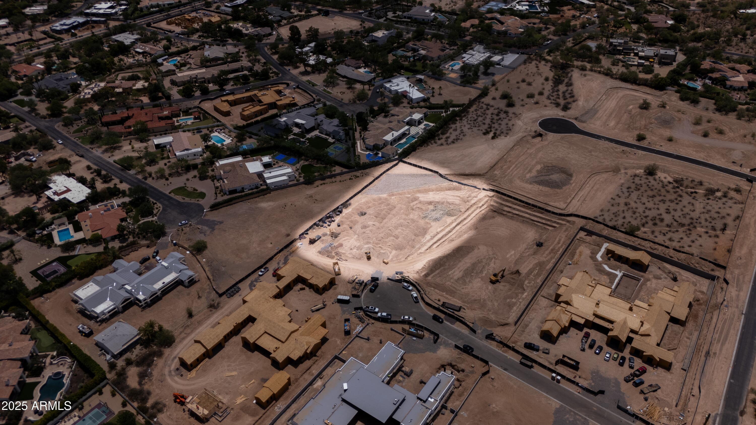 6139 E MAVERICK Road, 4