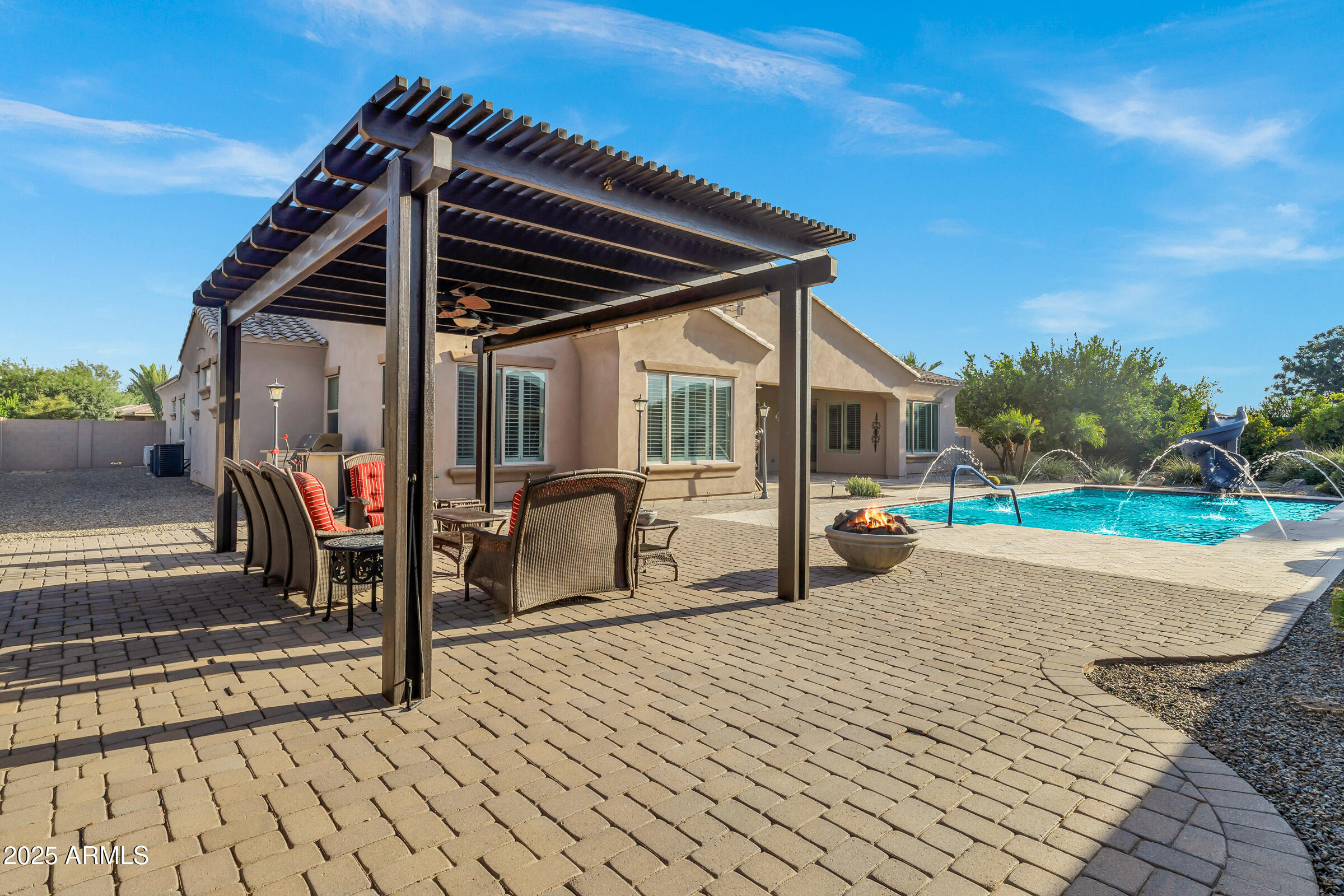 3076 E LA COSTA Drive