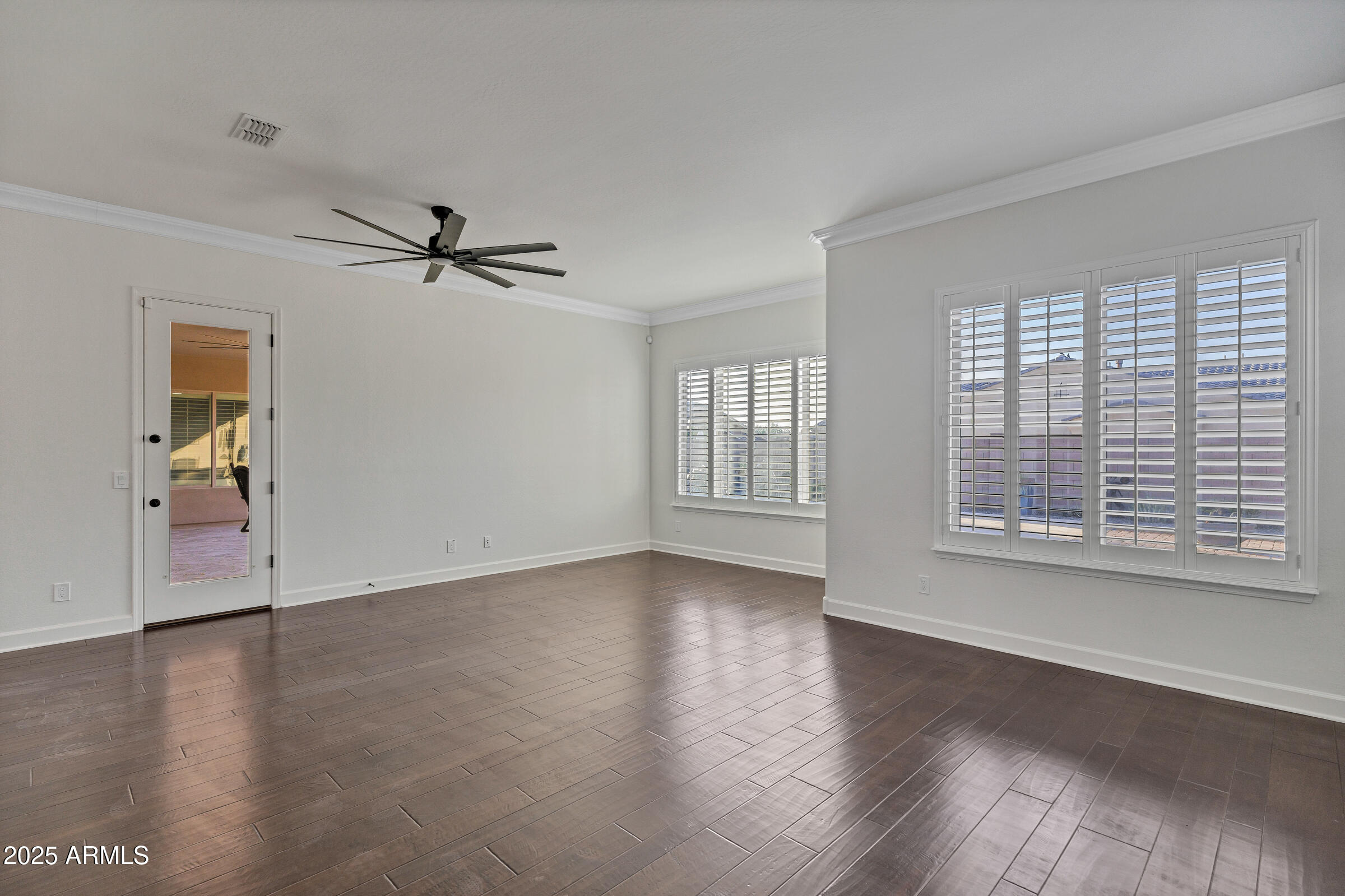 3076 E LA COSTA Drive