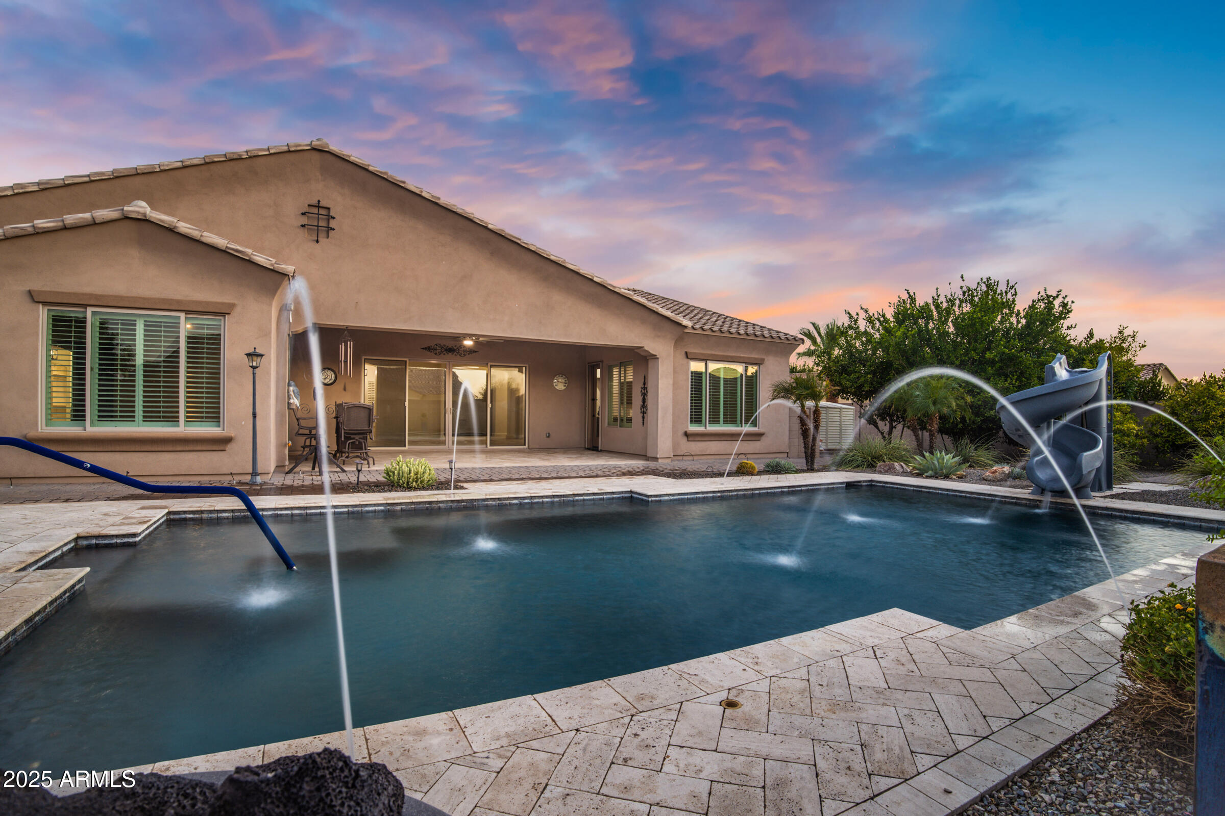 3076 E LA COSTA Drive