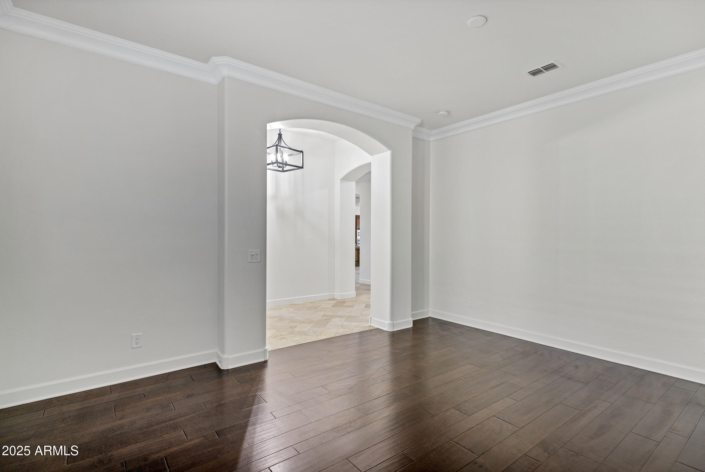 3076 E LA COSTA Drive