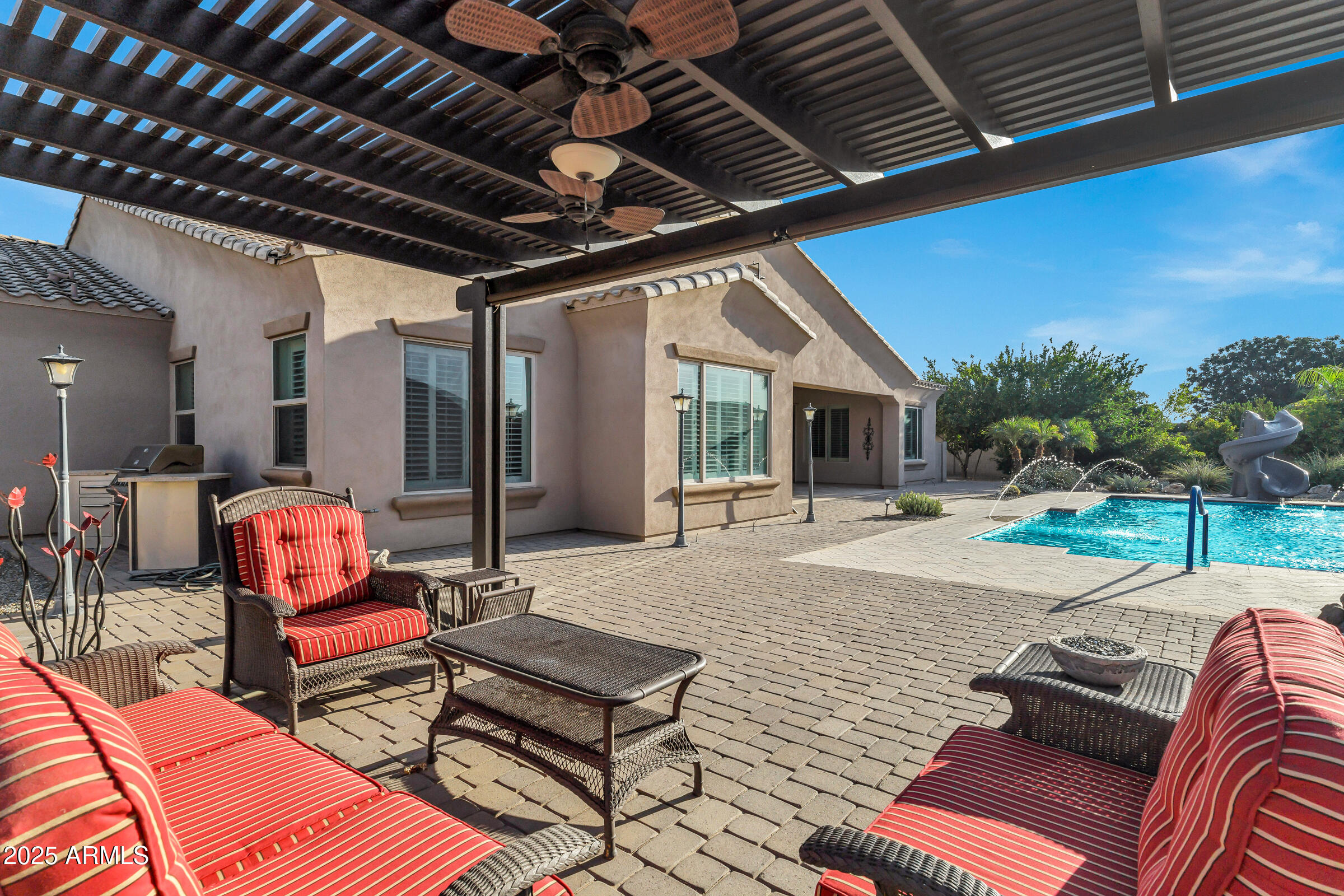 3076 E LA COSTA Drive