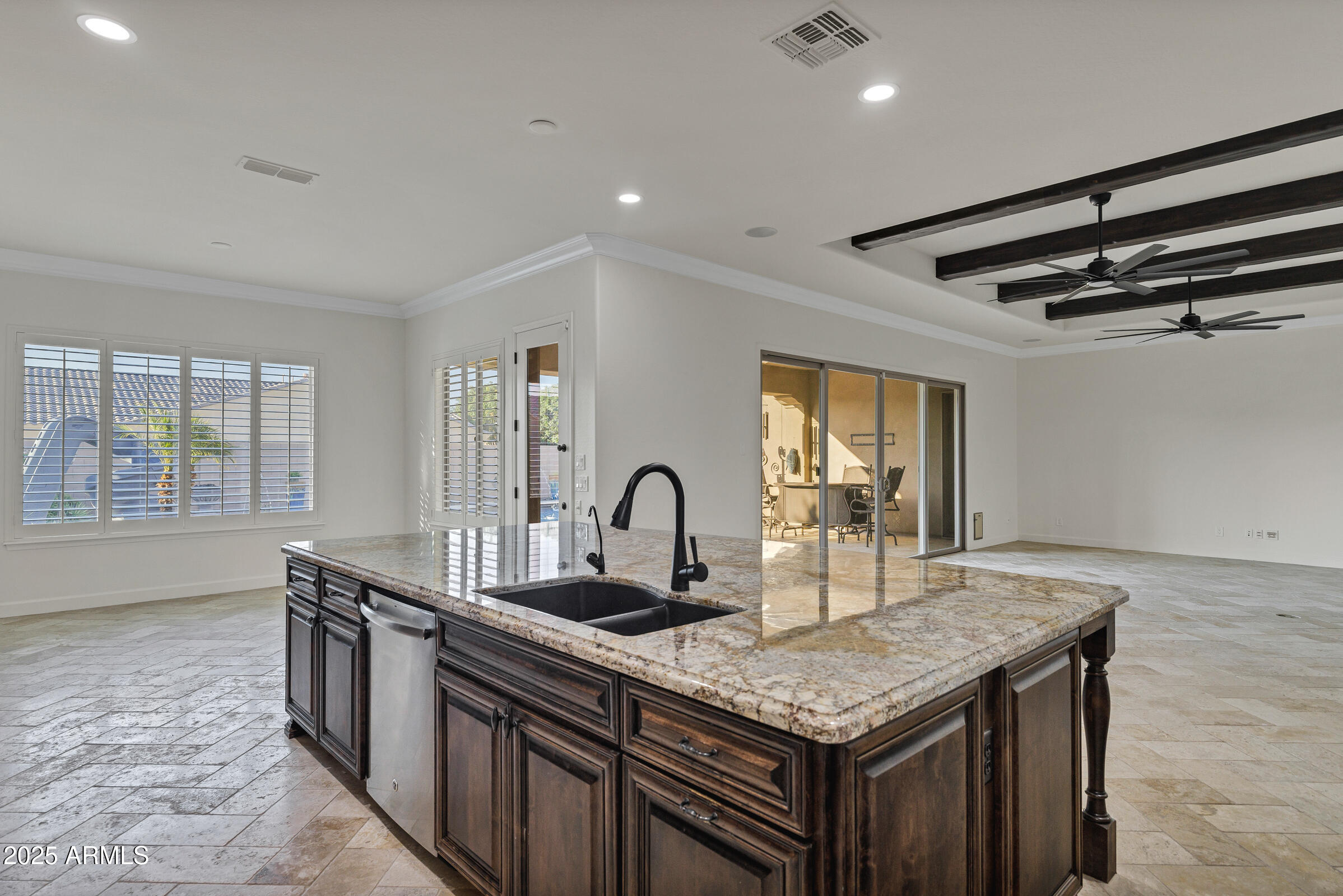 3076 E LA COSTA Drive