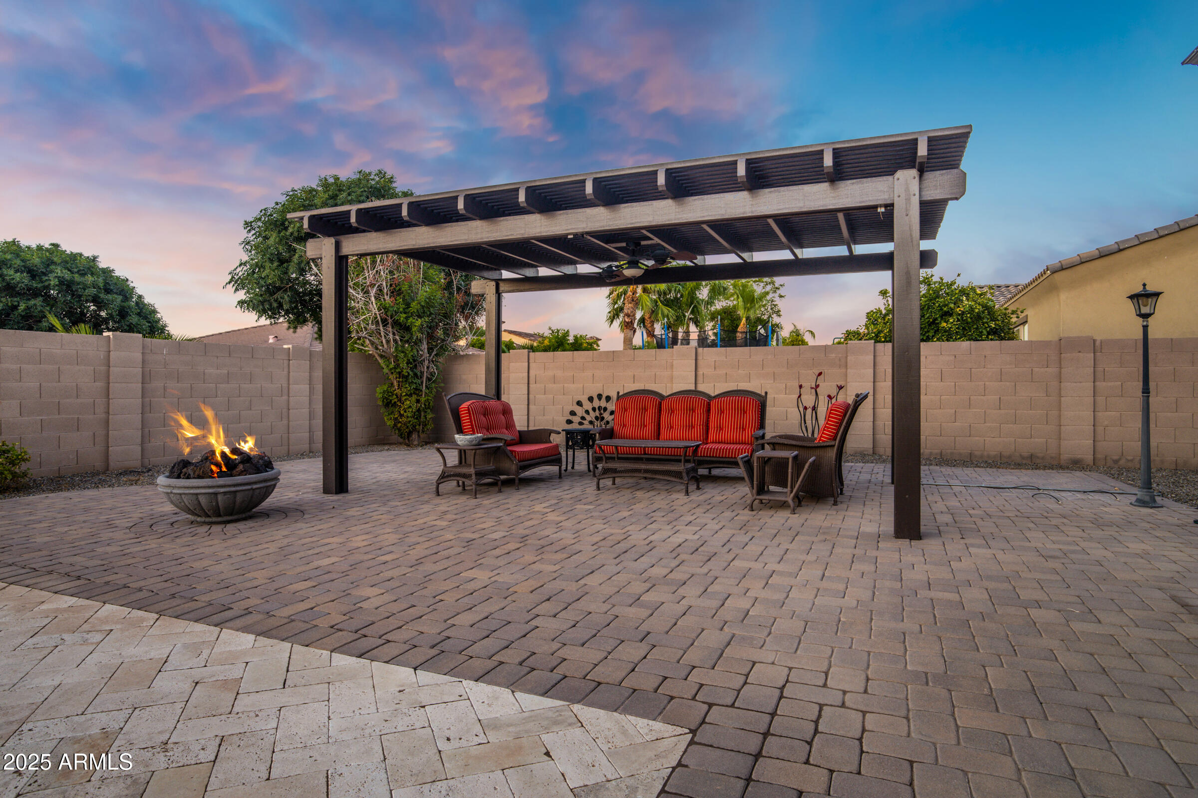 3076 E LA COSTA Drive