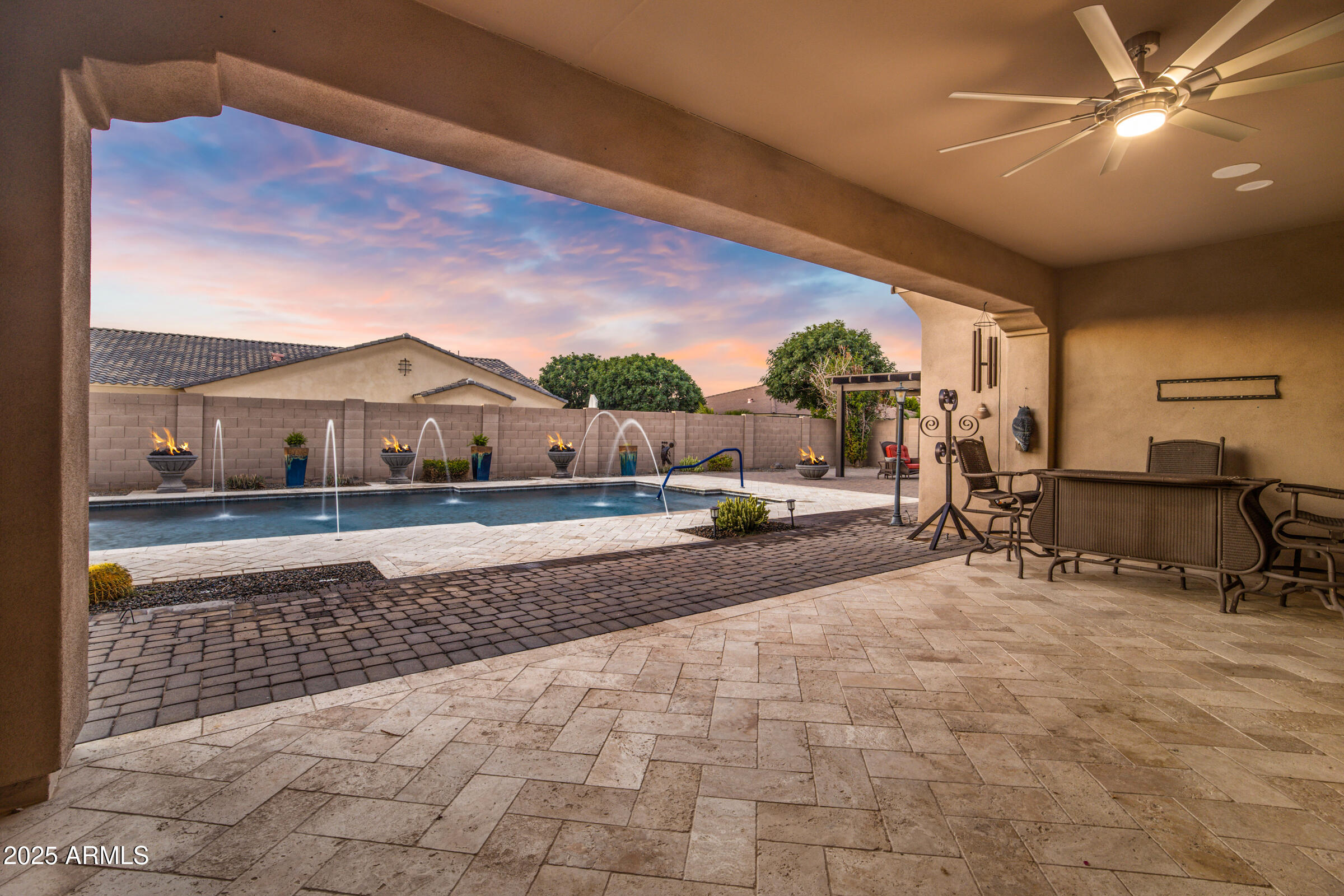 3076 E LA COSTA Drive