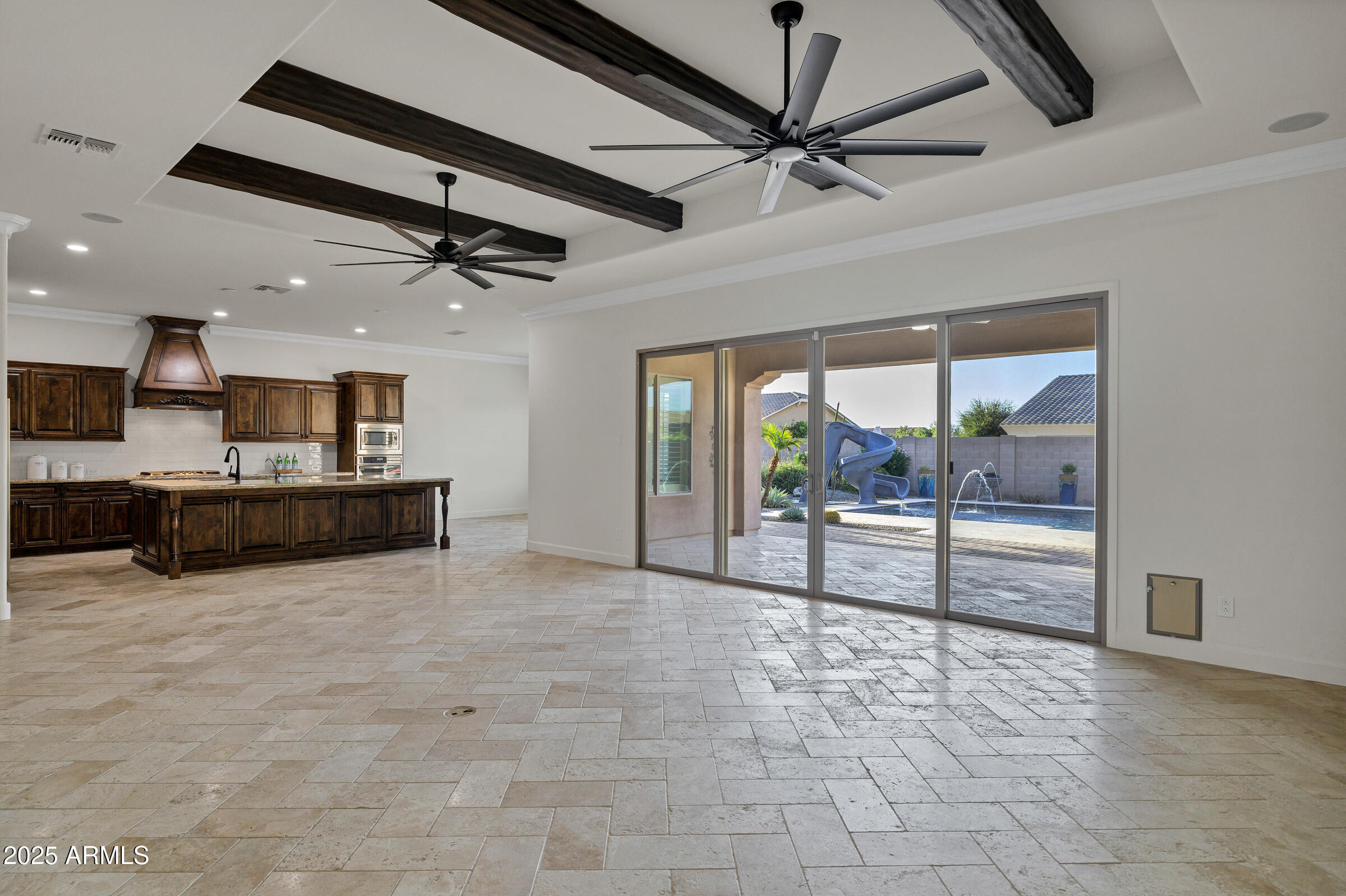 3076 E LA COSTA Drive