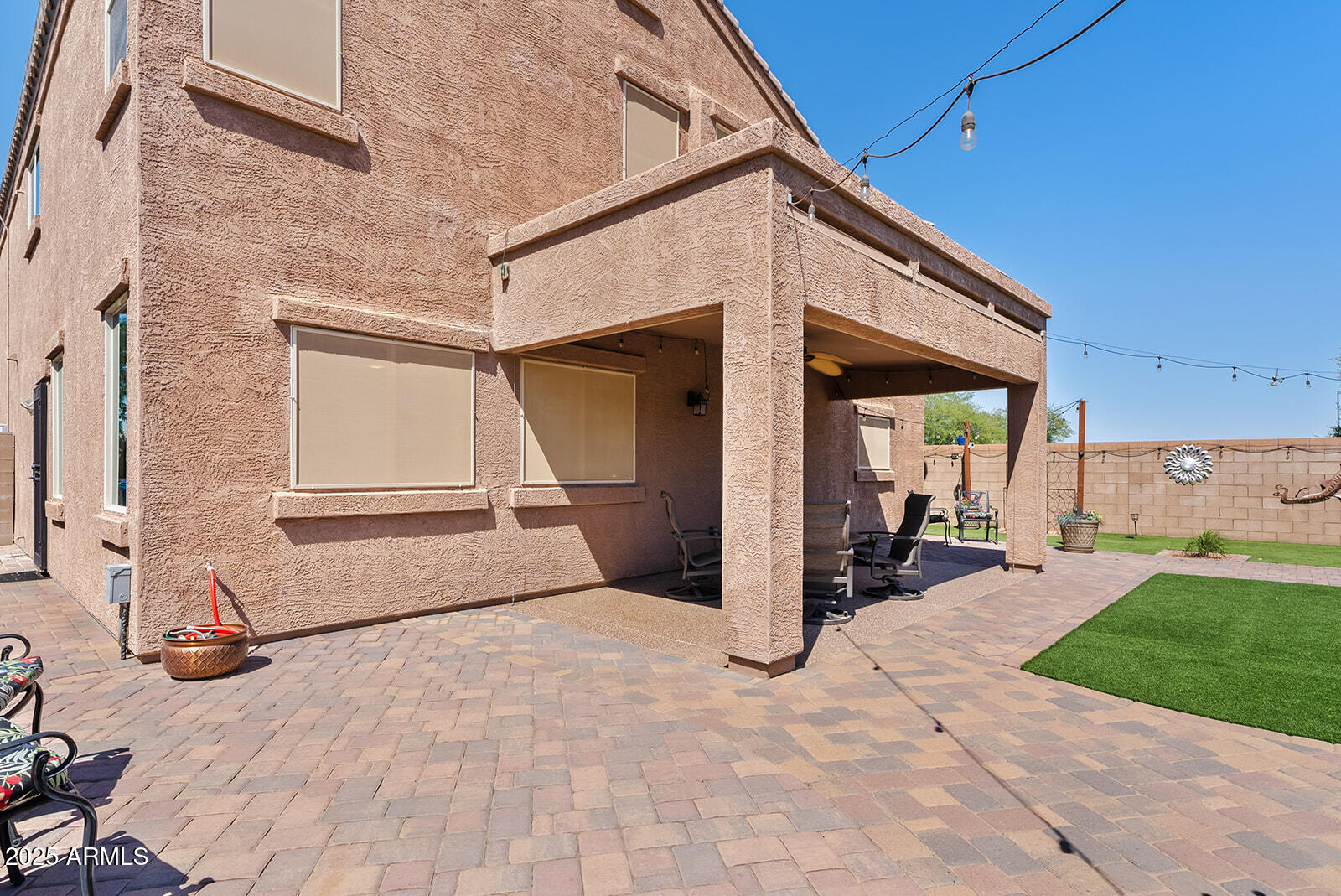 17149 W LISBON Lane