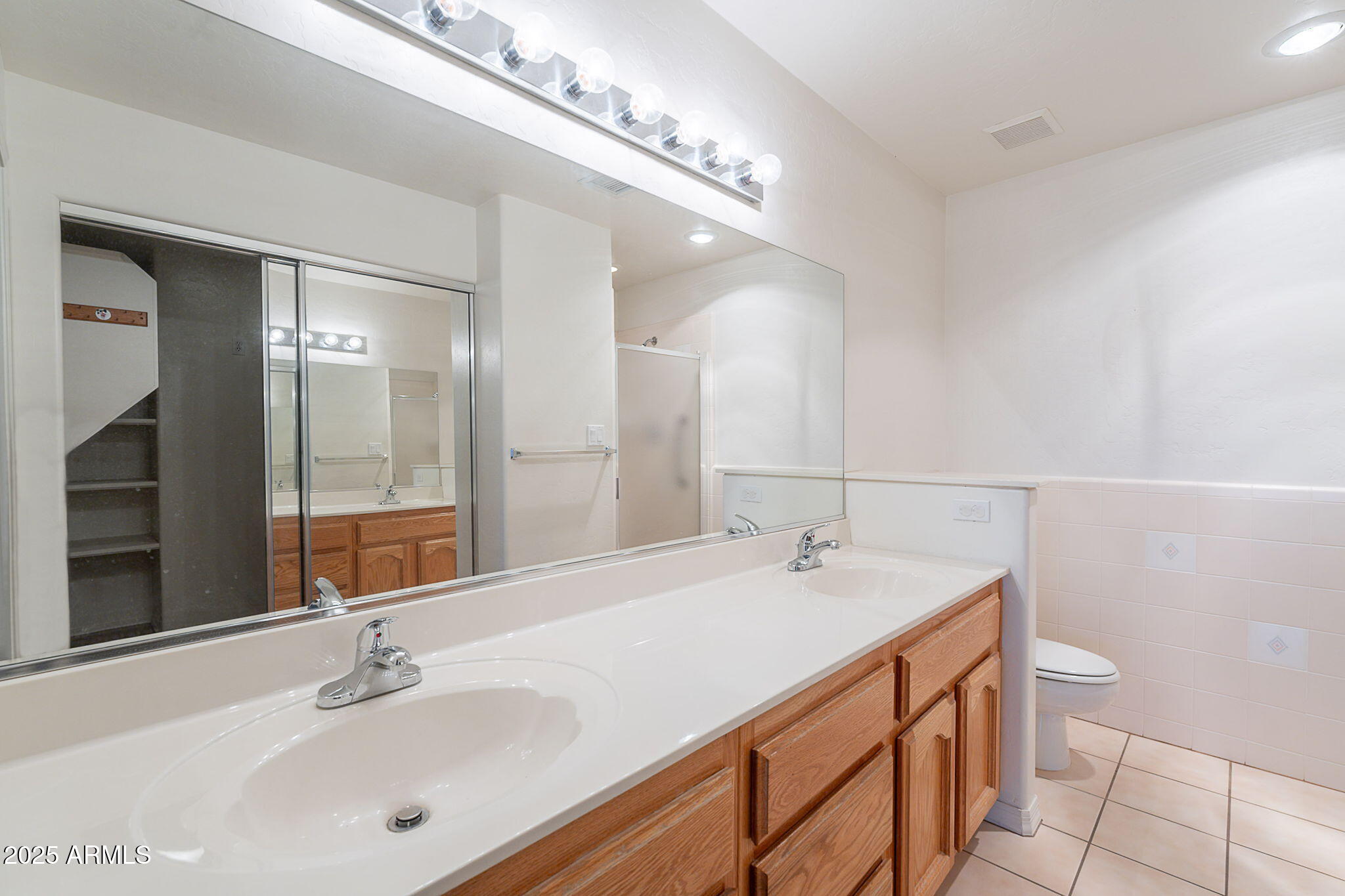 2055 N 56TH Street, 20