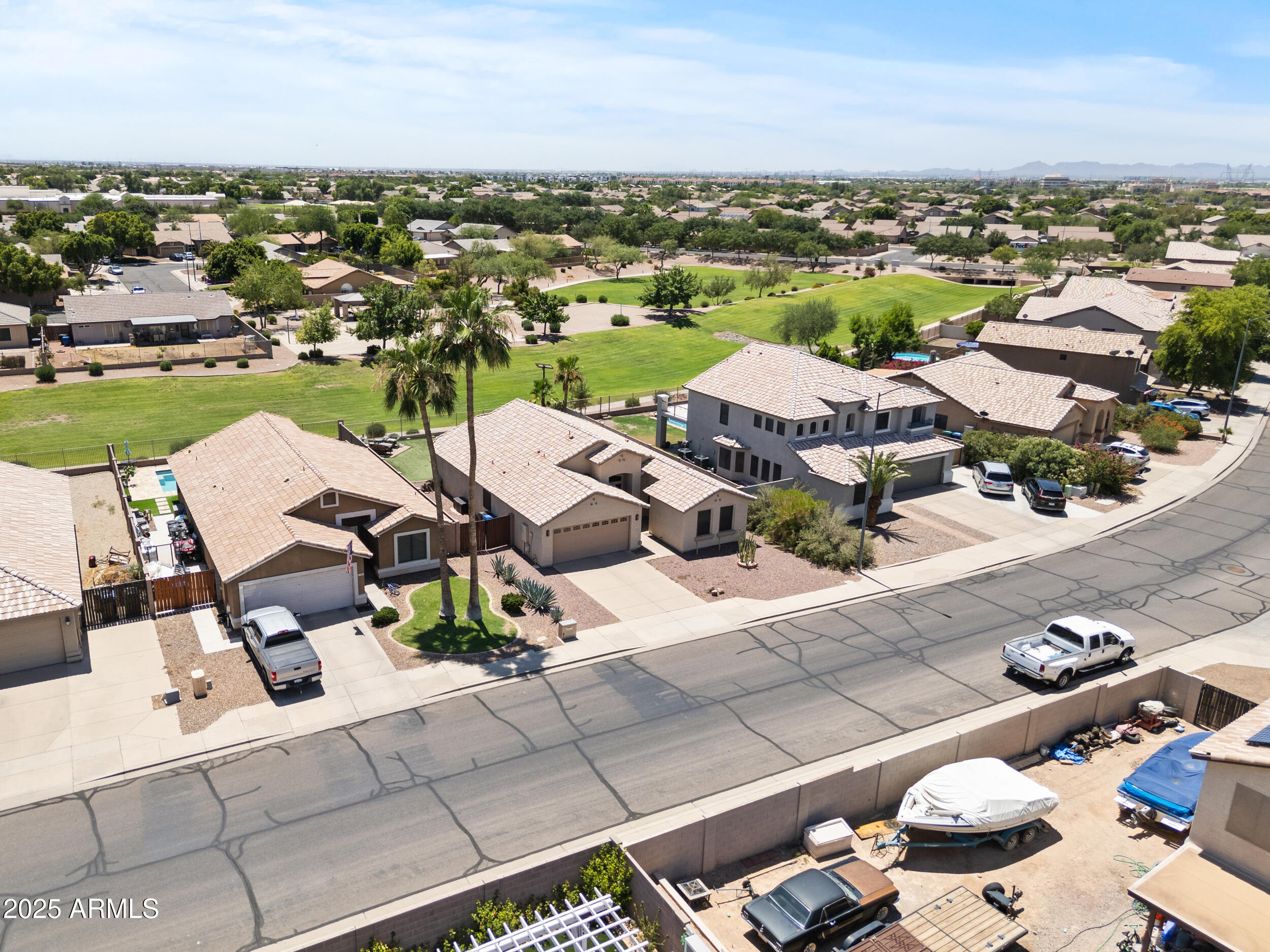 531 S WILDROSE