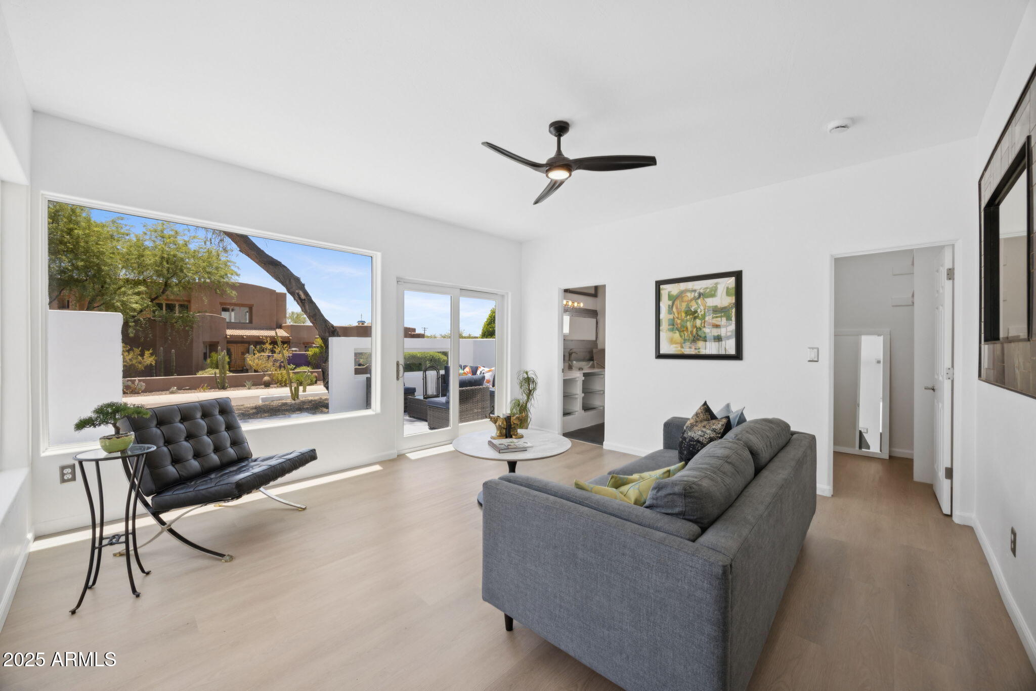 1624 E EL CAMINO Drive