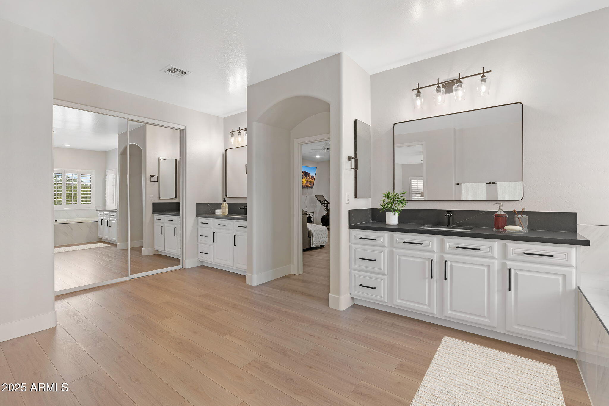 3799 S SKYLINE Drive