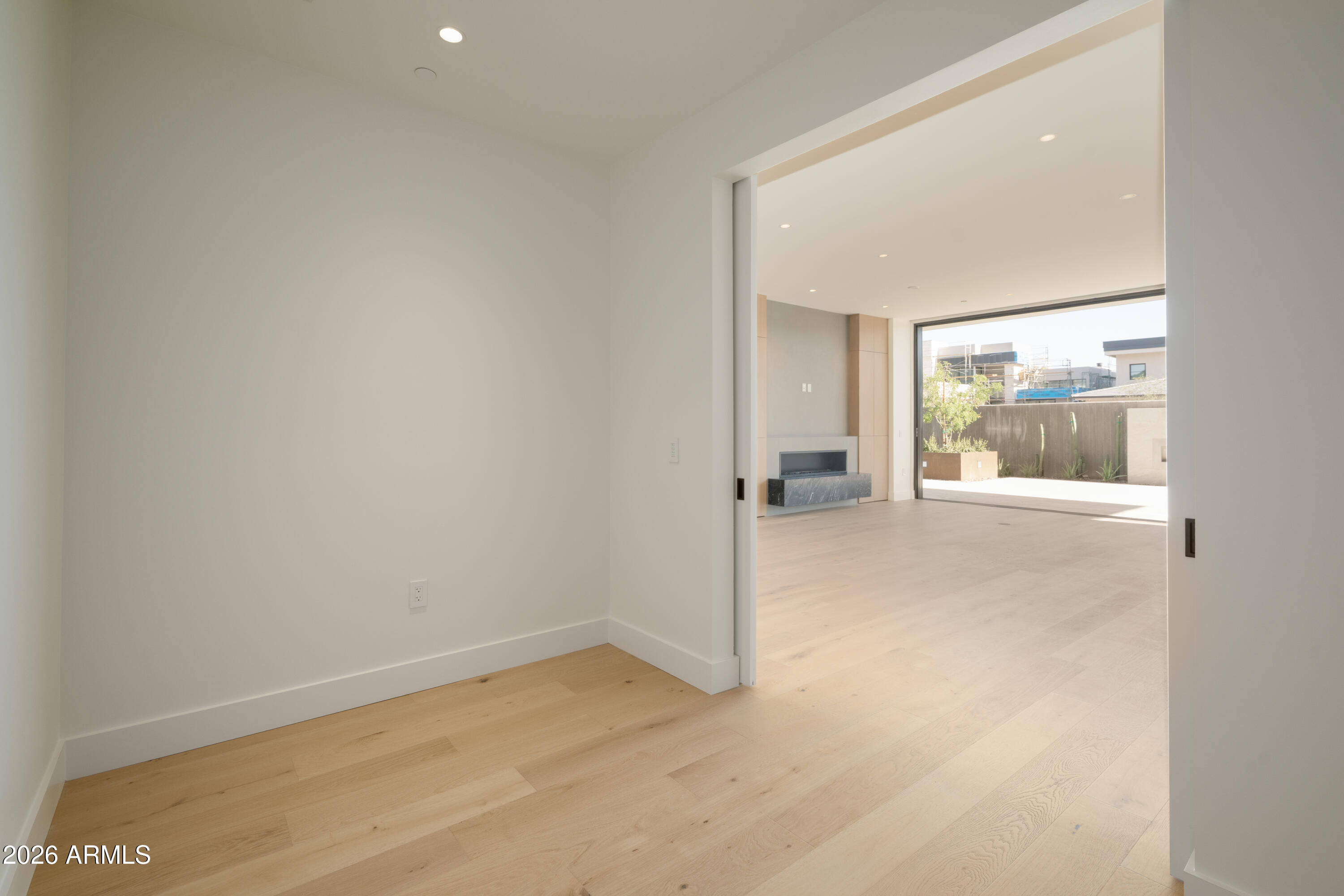 5000 N CAMELBACK RIDGE Drive, 108