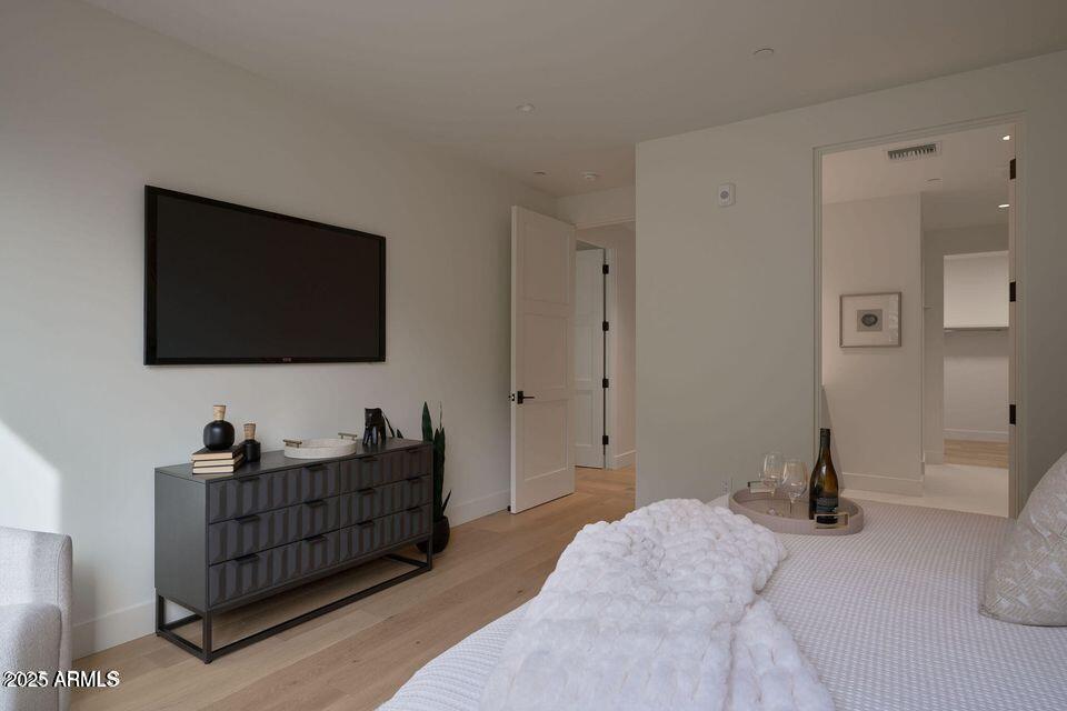 5000 N CAMELBACK RIDGE Drive, 108