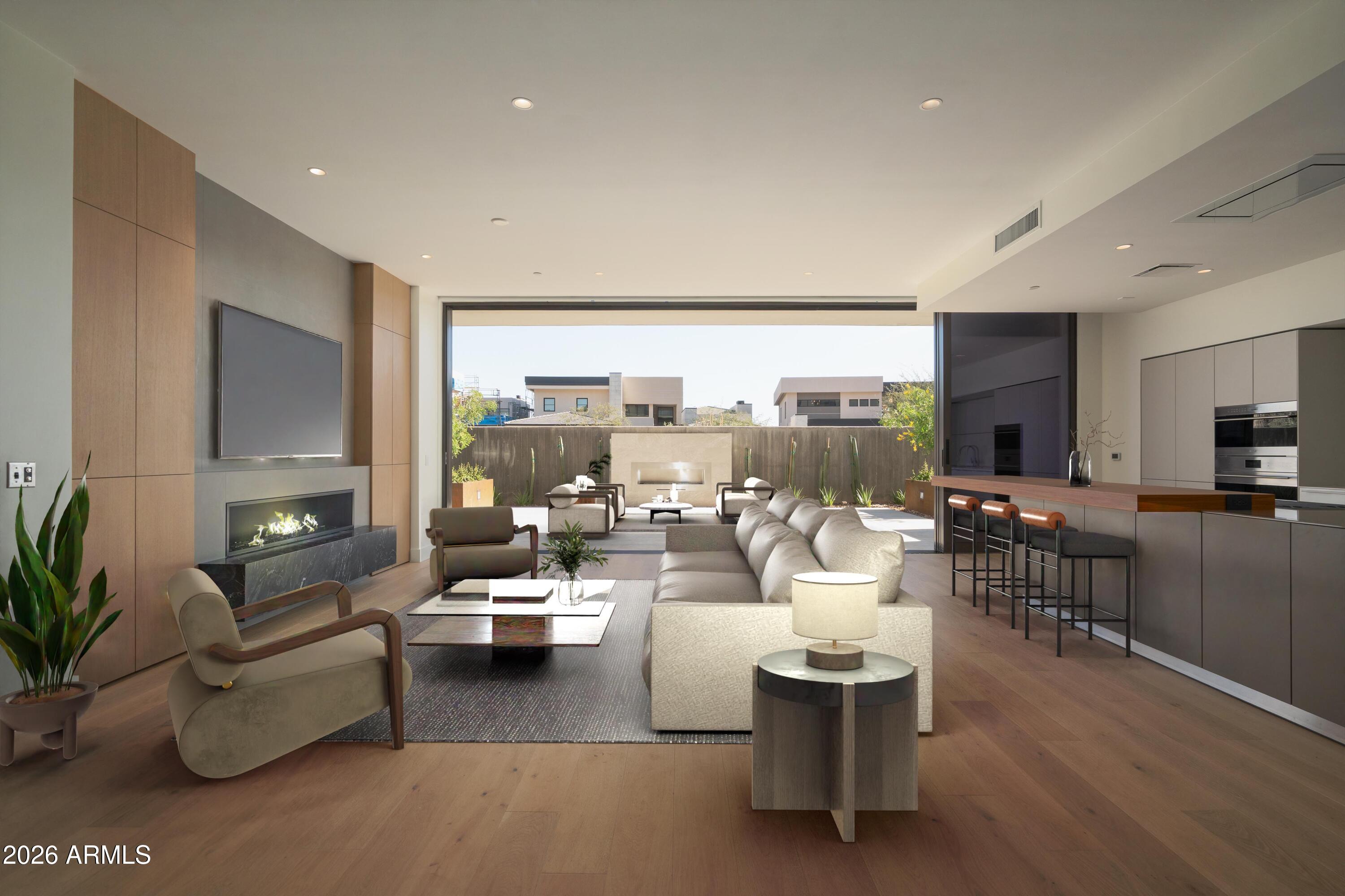 5000 N CAMELBACK RIDGE Drive, 108