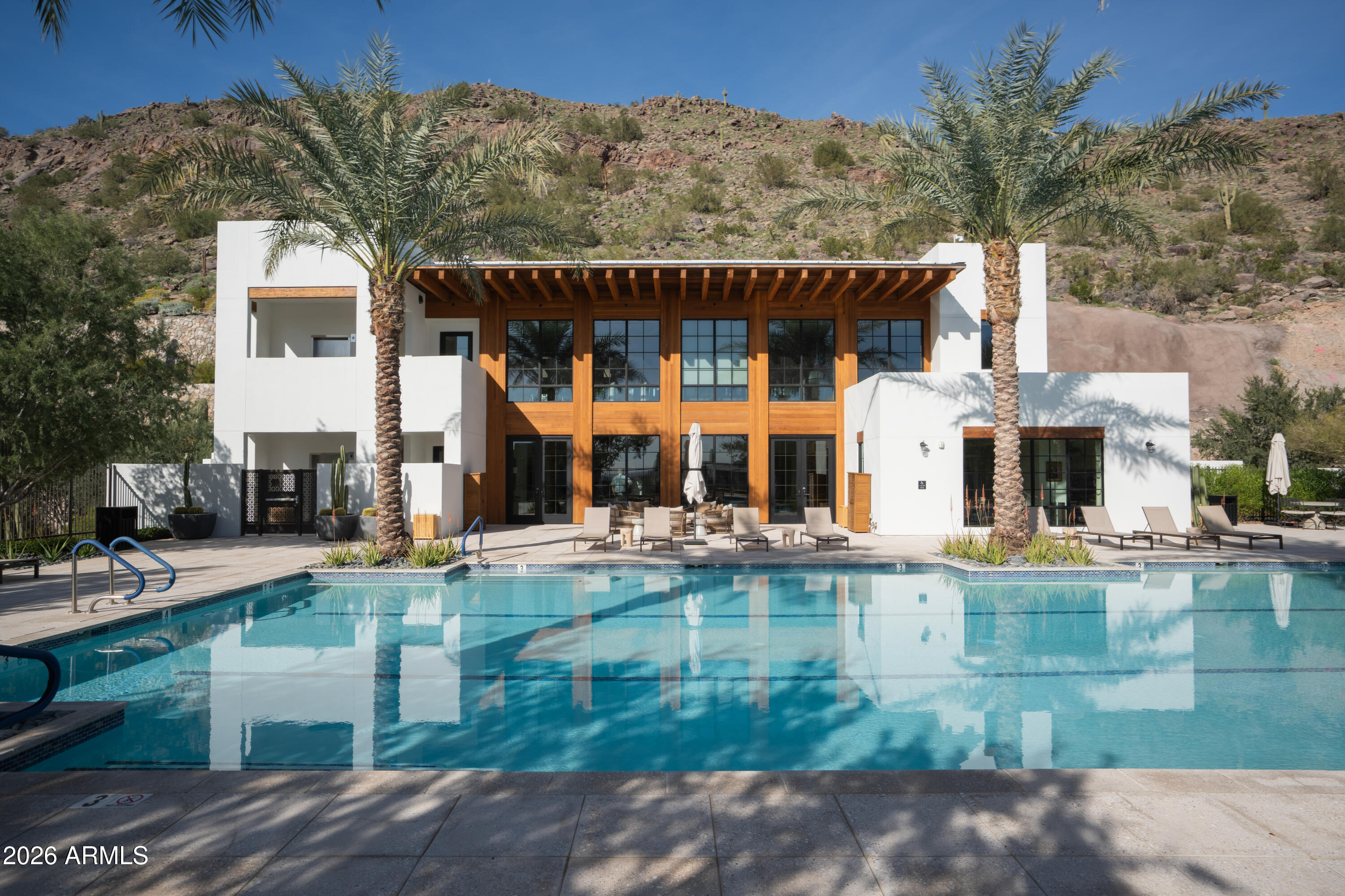 5000 N CAMELBACK RIDGE Drive, 108