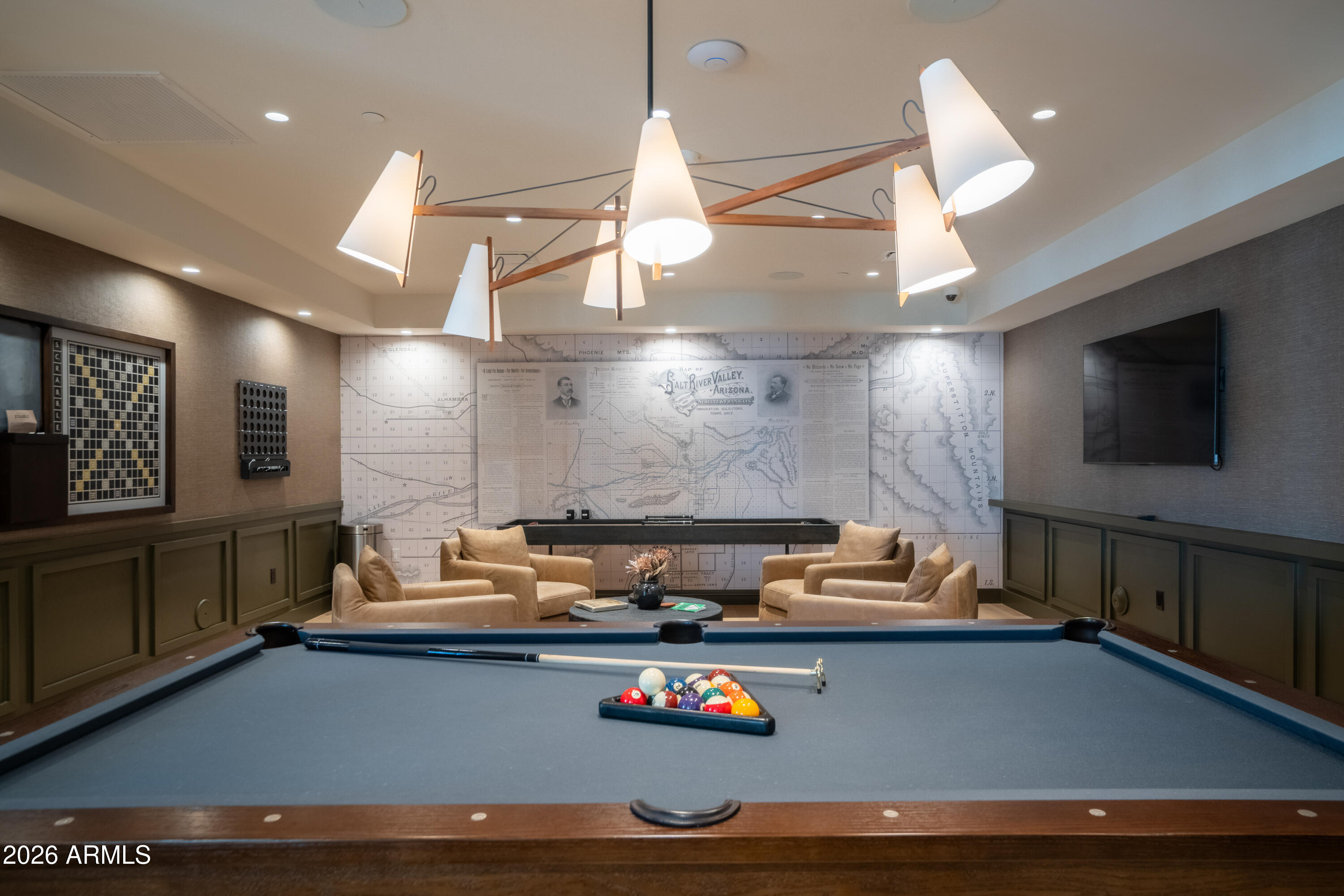 5000 N CAMELBACK RIDGE Drive, 108