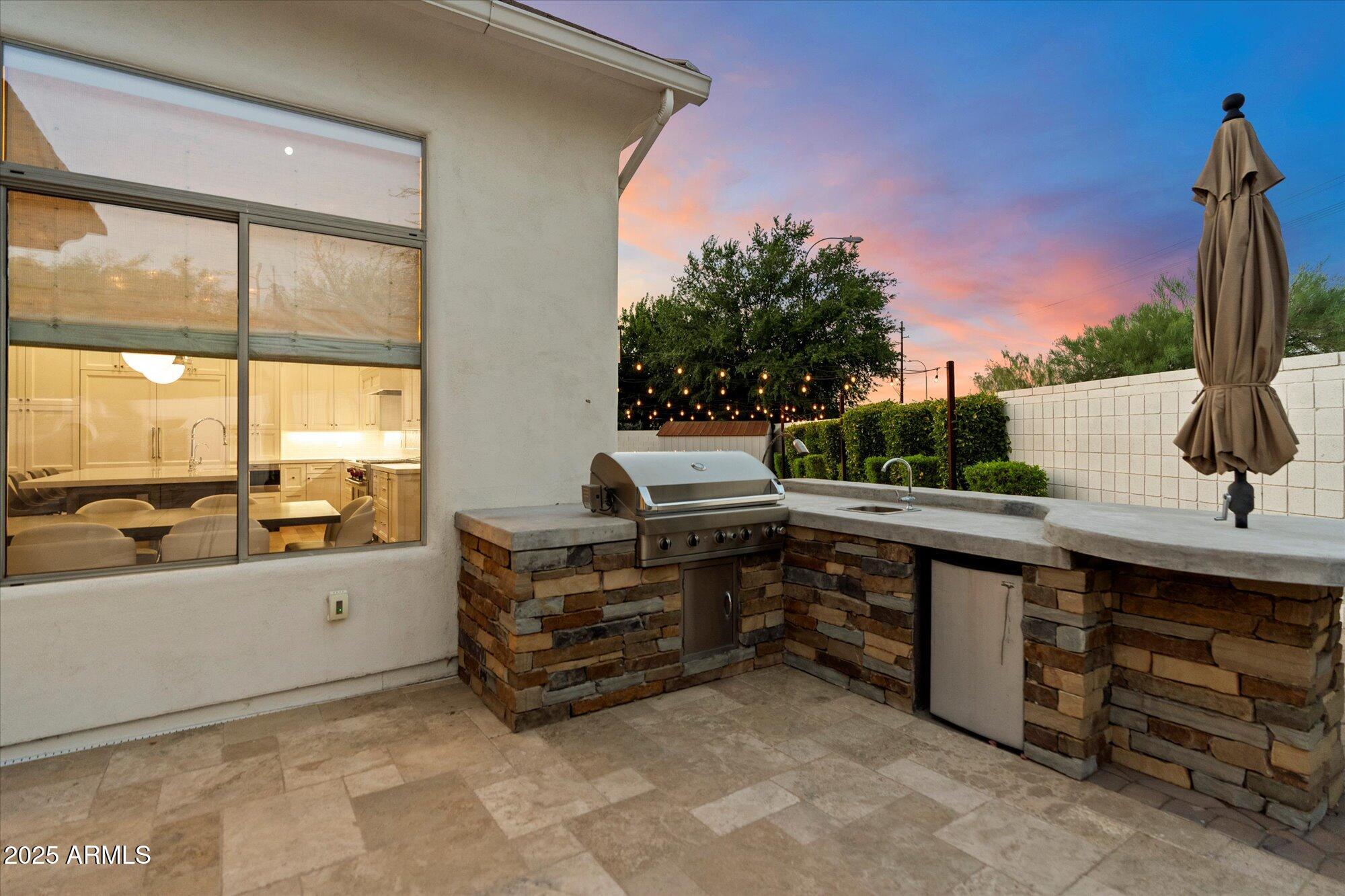 6363 E WILSHIRE Drive