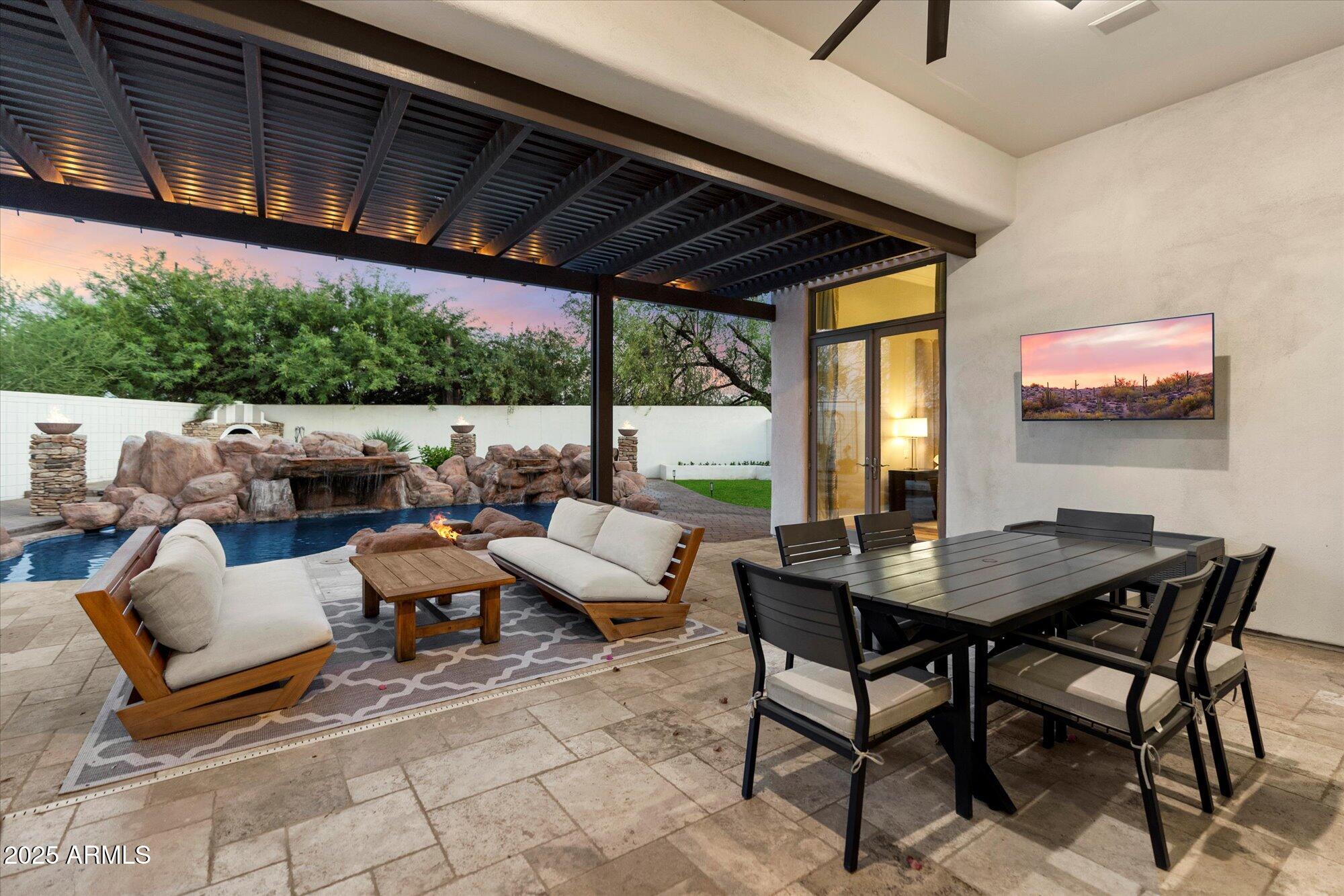 6363 E WILSHIRE Drive