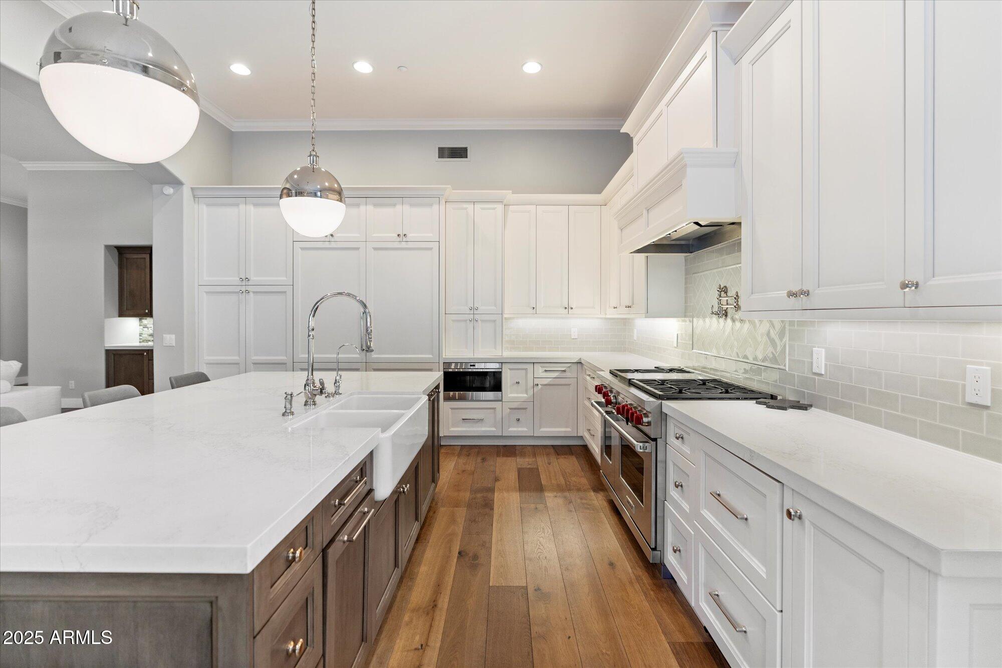 6363 E WILSHIRE Drive