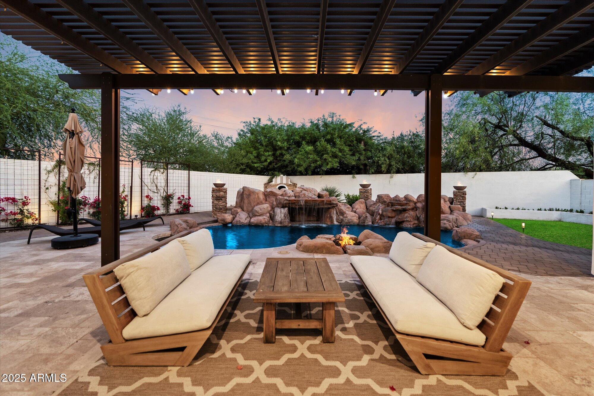 6363 E WILSHIRE Drive