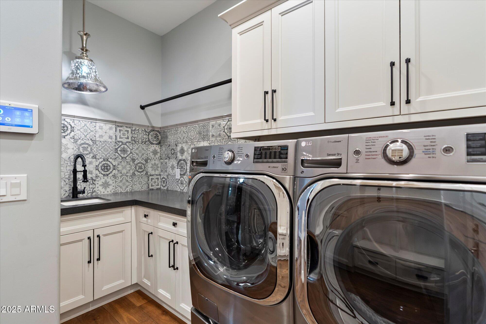 6363 E WILSHIRE Drive